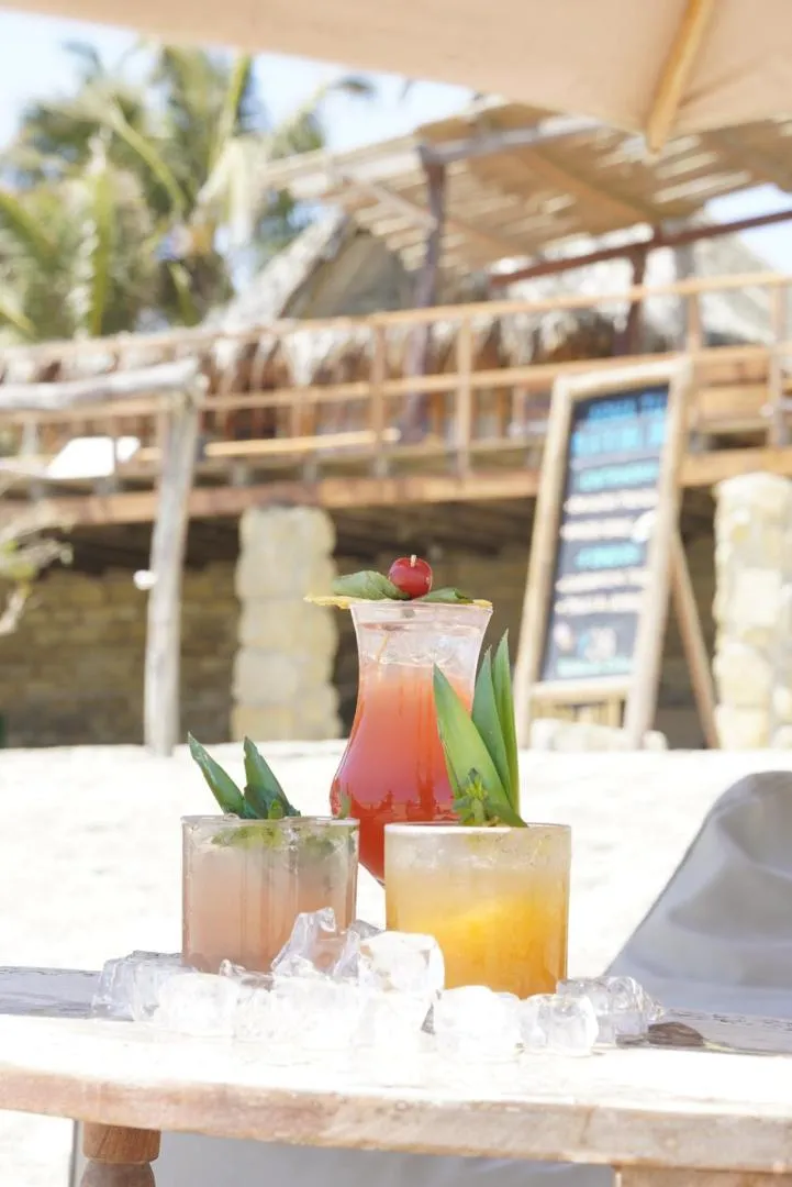 Drinks in Las Cabañas de Antica