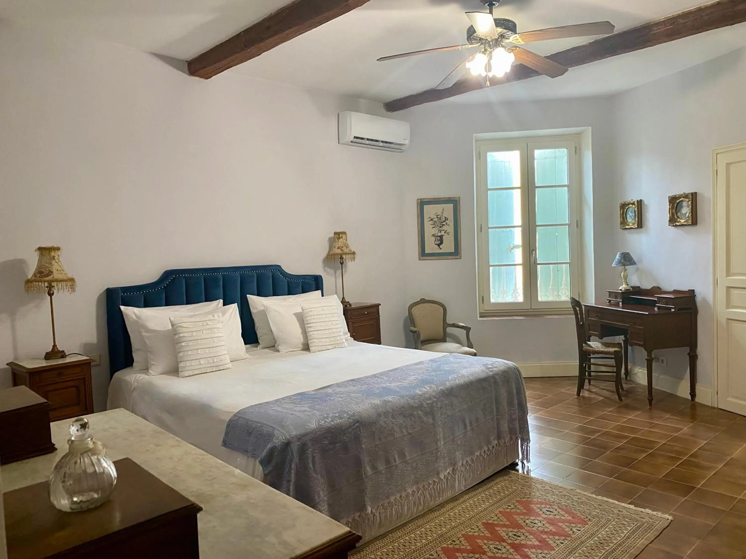 Bed in Sainte-Hélène Chambres d'Hôtes & Appartement