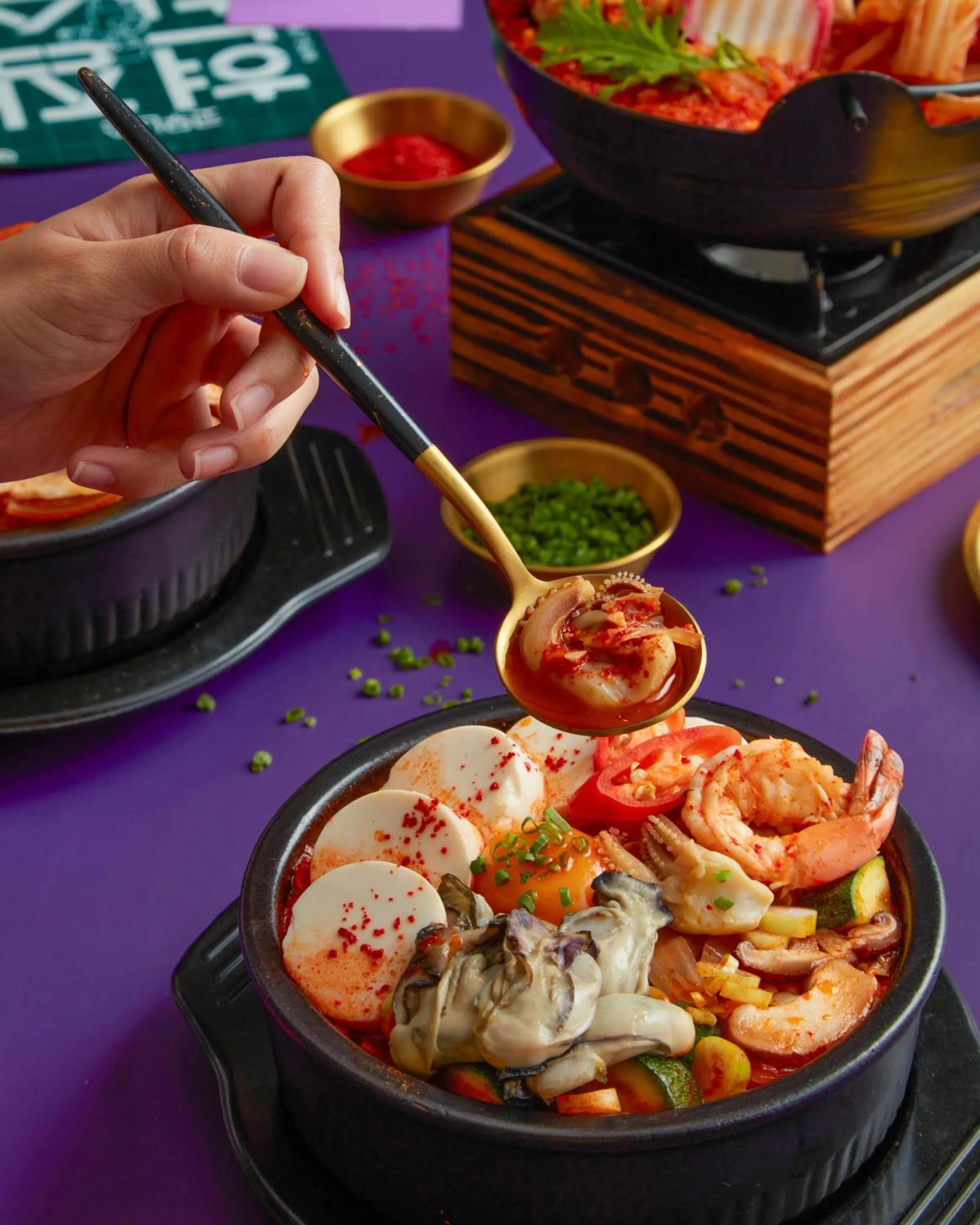 Food and drinks in Sindhorn Midtown Hotel Bangkok, Vignette Collection by IHG