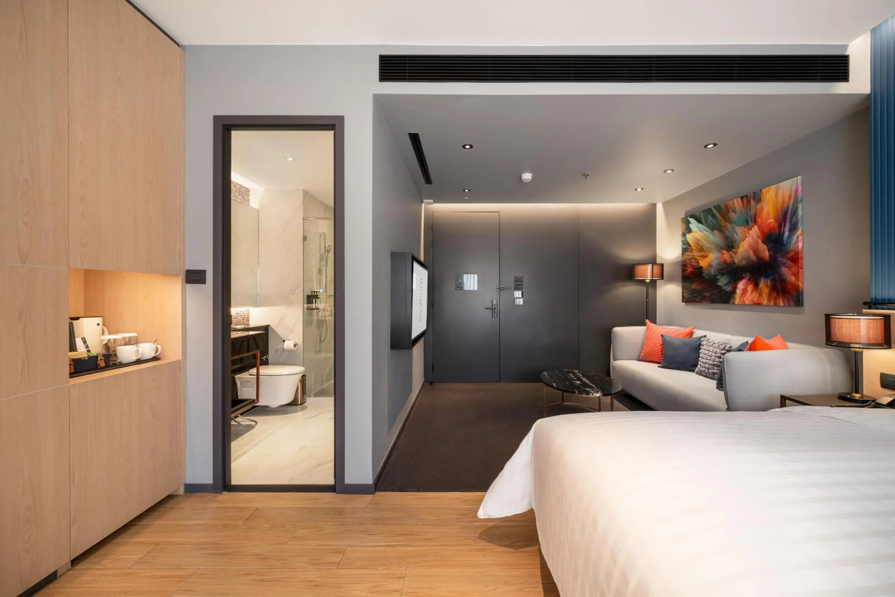 Living room, Bed in Sindhorn Midtown Hotel Bangkok, Vignette Collection by IHG