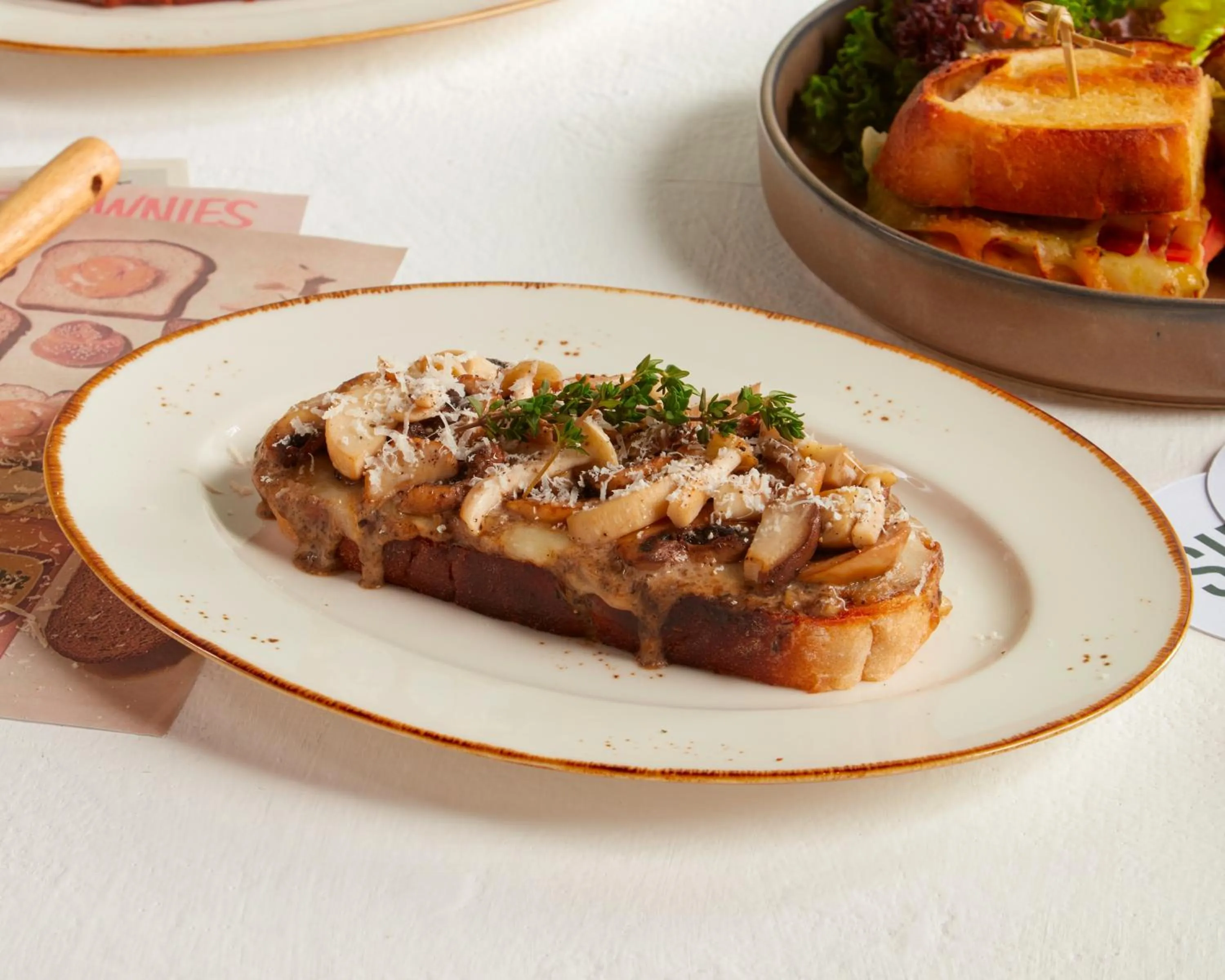 Food and drinks in Sindhorn Midtown Hotel Bangkok, Vignette Collection by IHG