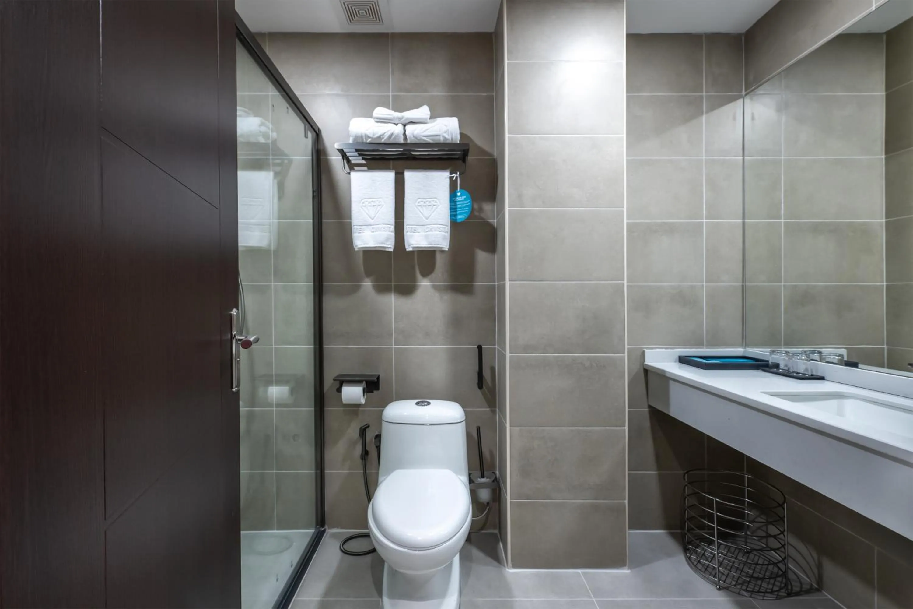 Shower in Crystal Hotel & SPA