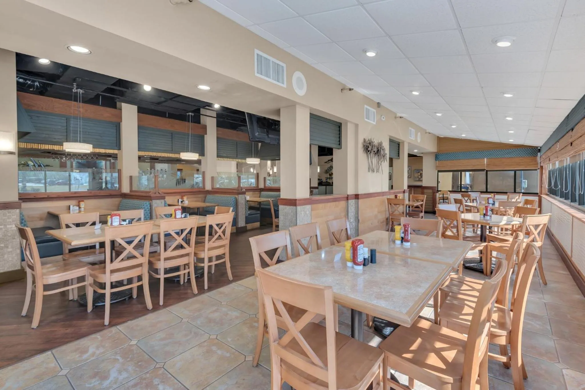 Restaurant/places to eat in Best Western Orlando Gateway Hotel