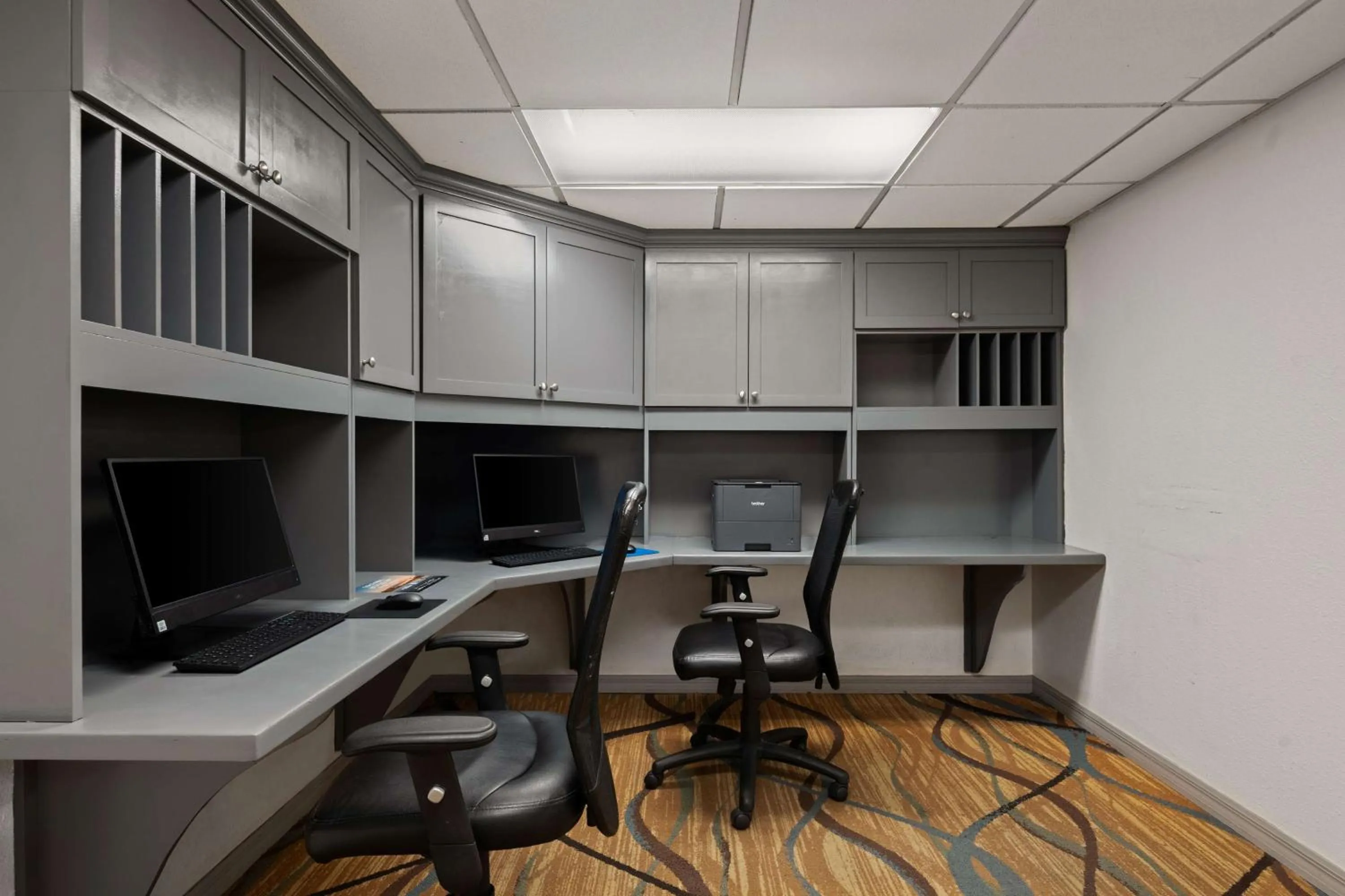 Business facilities in Best Western Orlando Gateway Hotel