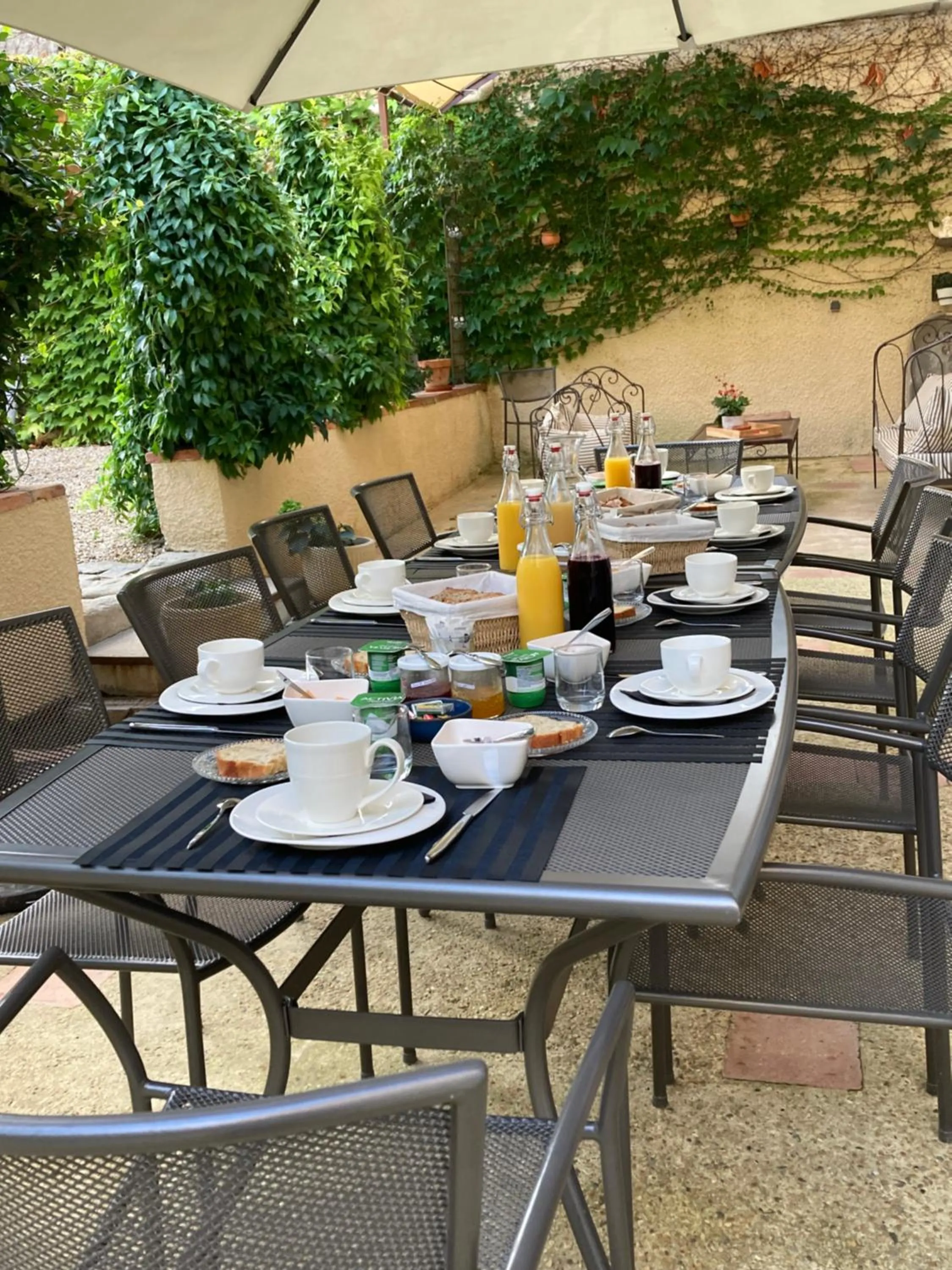 Patio in Aux Anges Gardiens