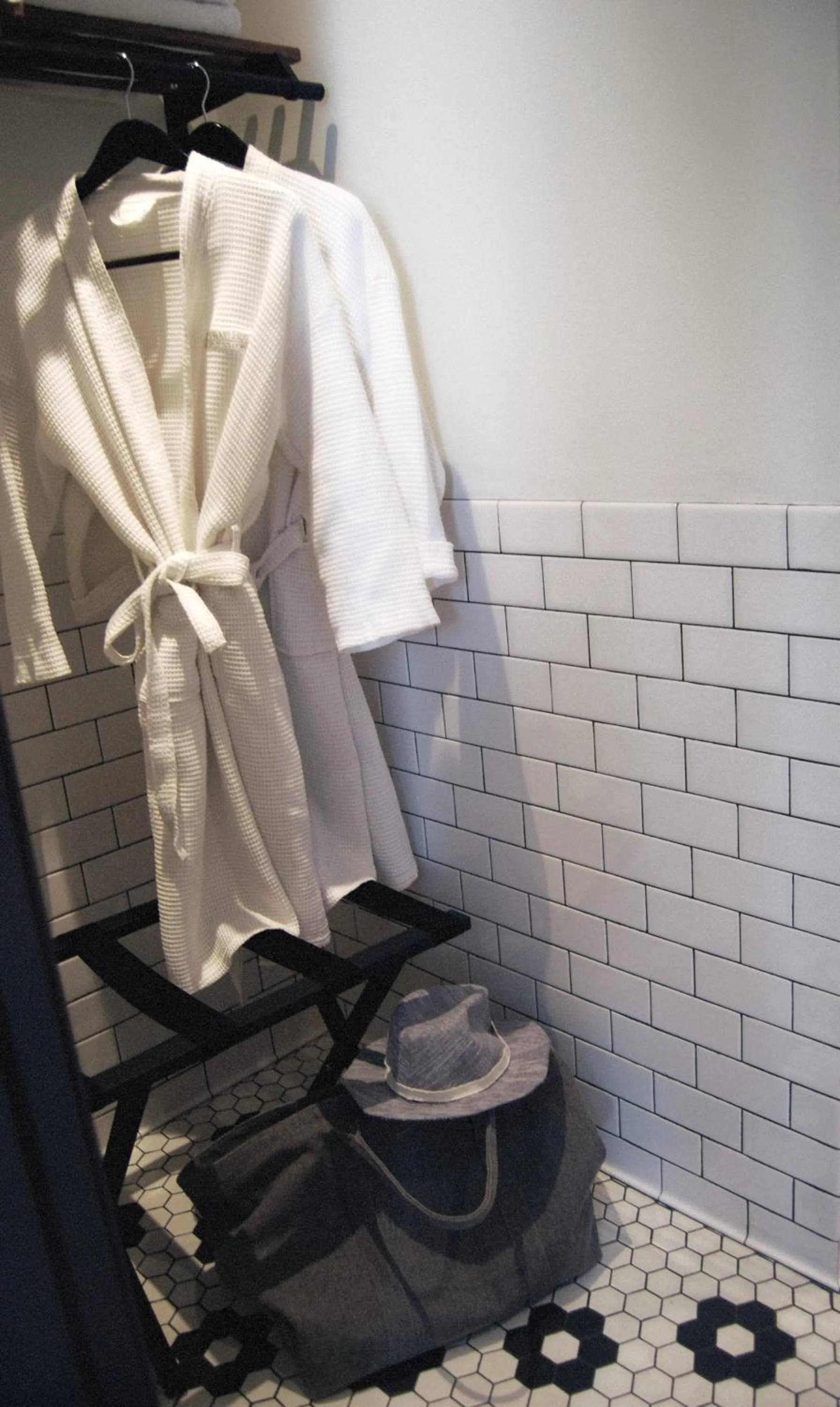 Bathroom in Hollywood Hotel