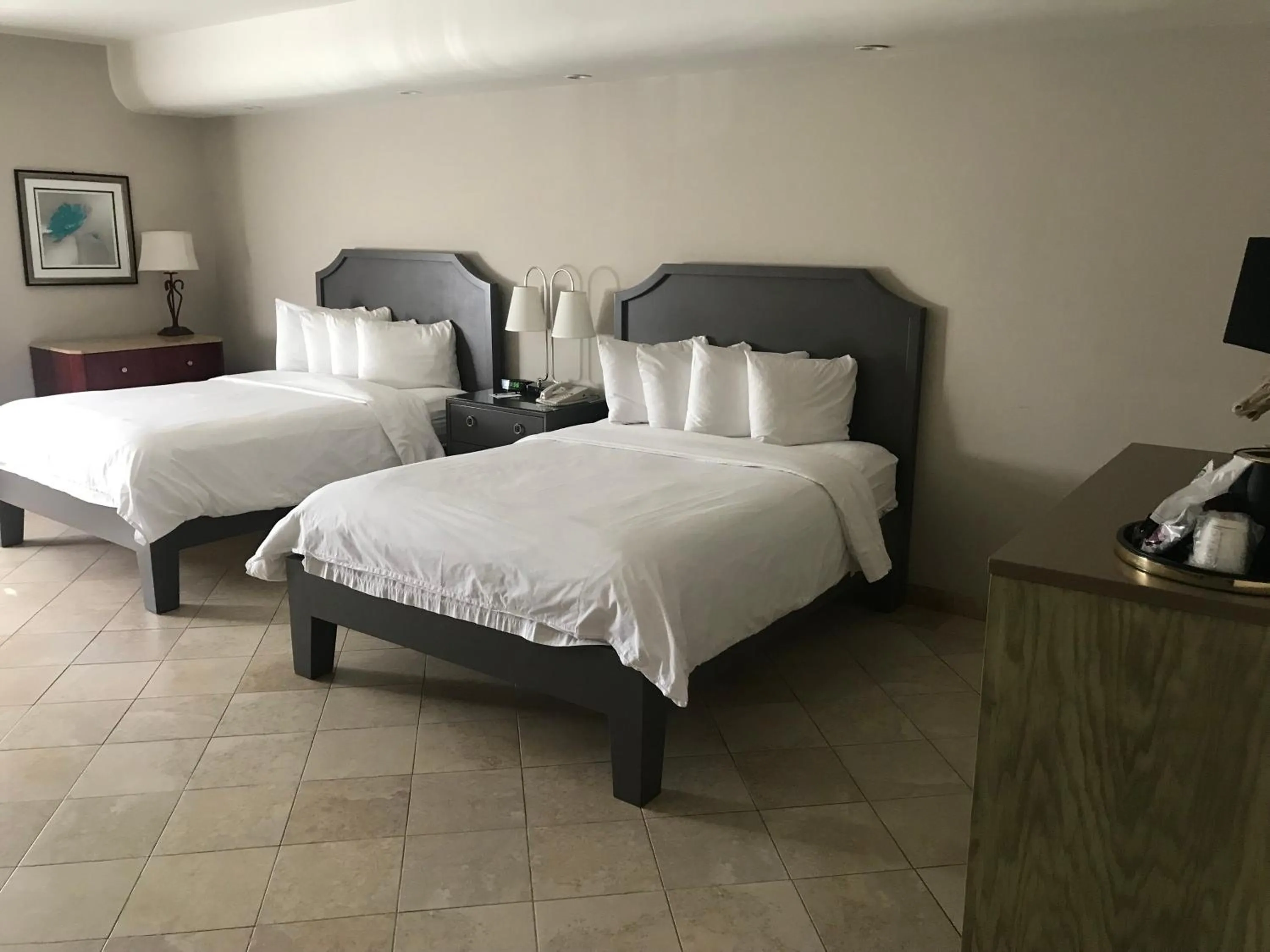 Bed in Hollywood Hotel