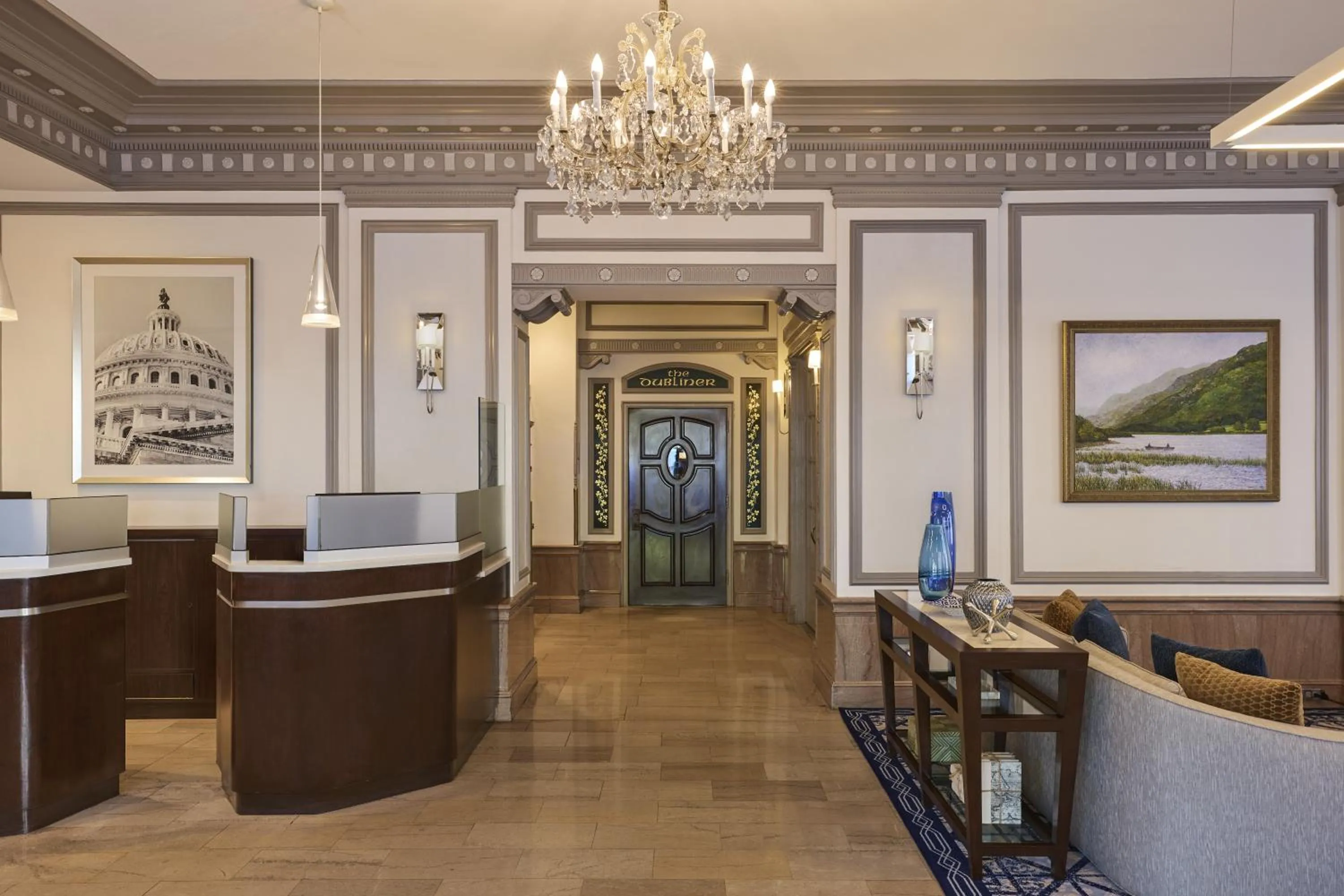 Lobby or reception in Phoenix Park Hotel