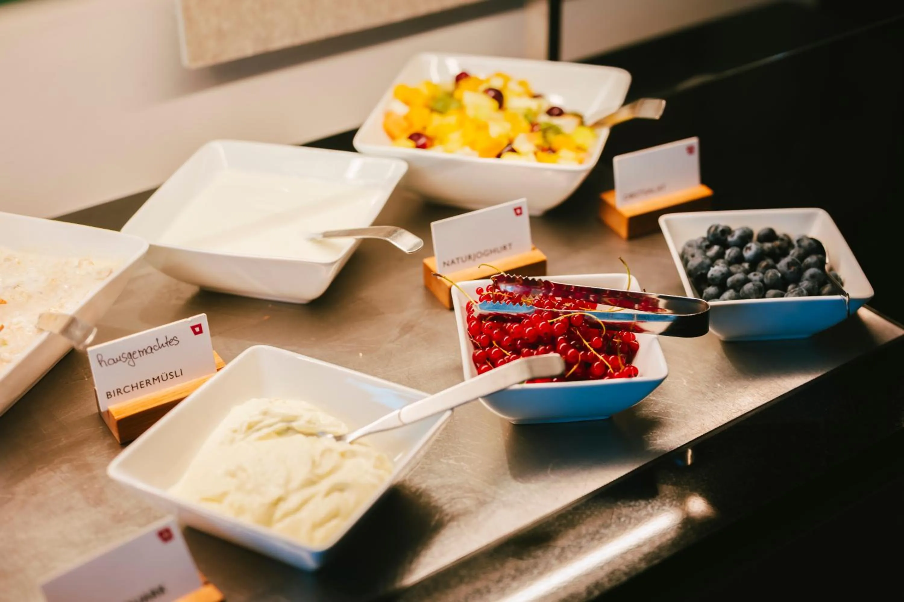 Buffet breakfast in Post Berching