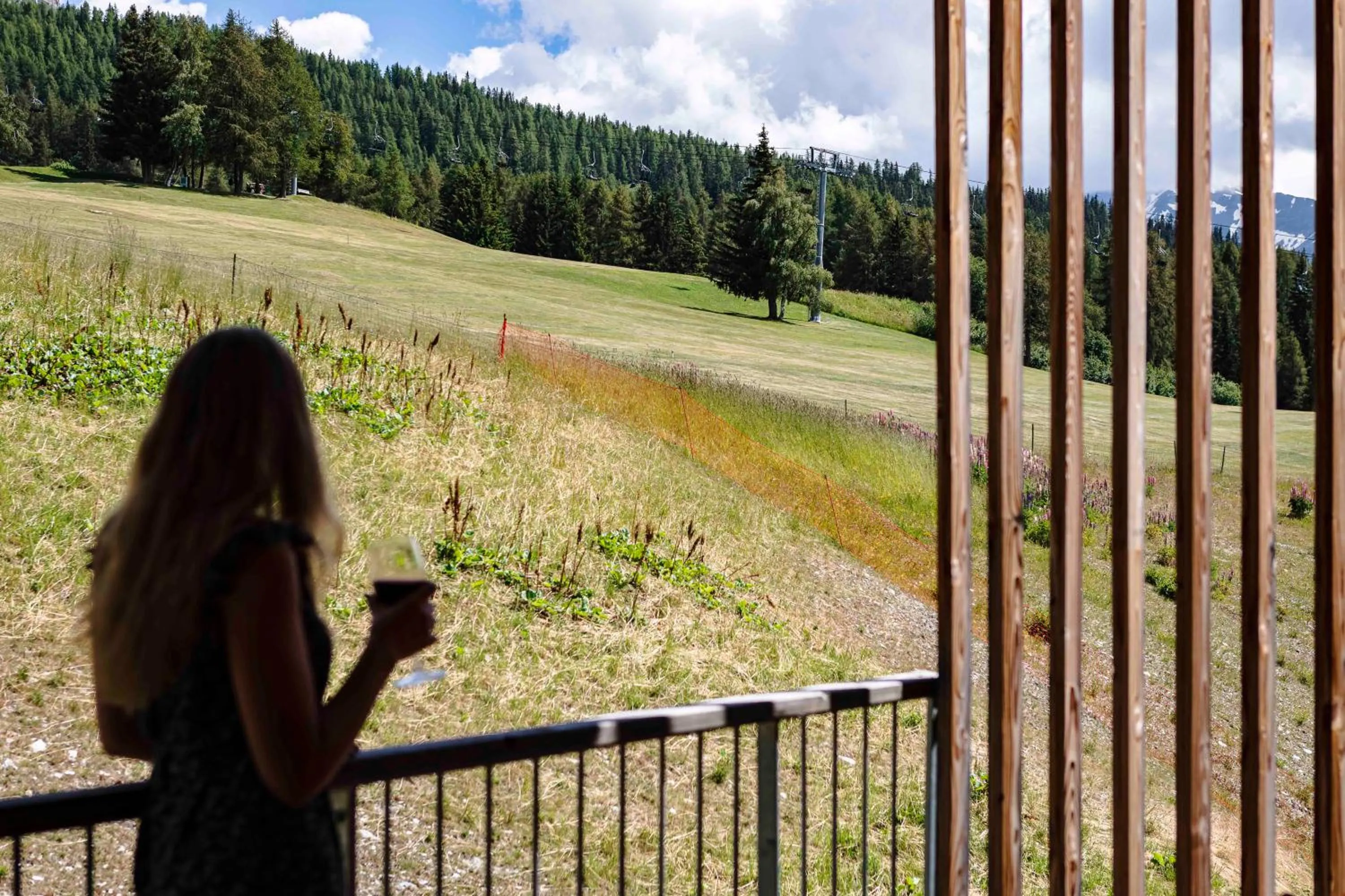 Day in L'Aiguille Grive Chalets Hotel