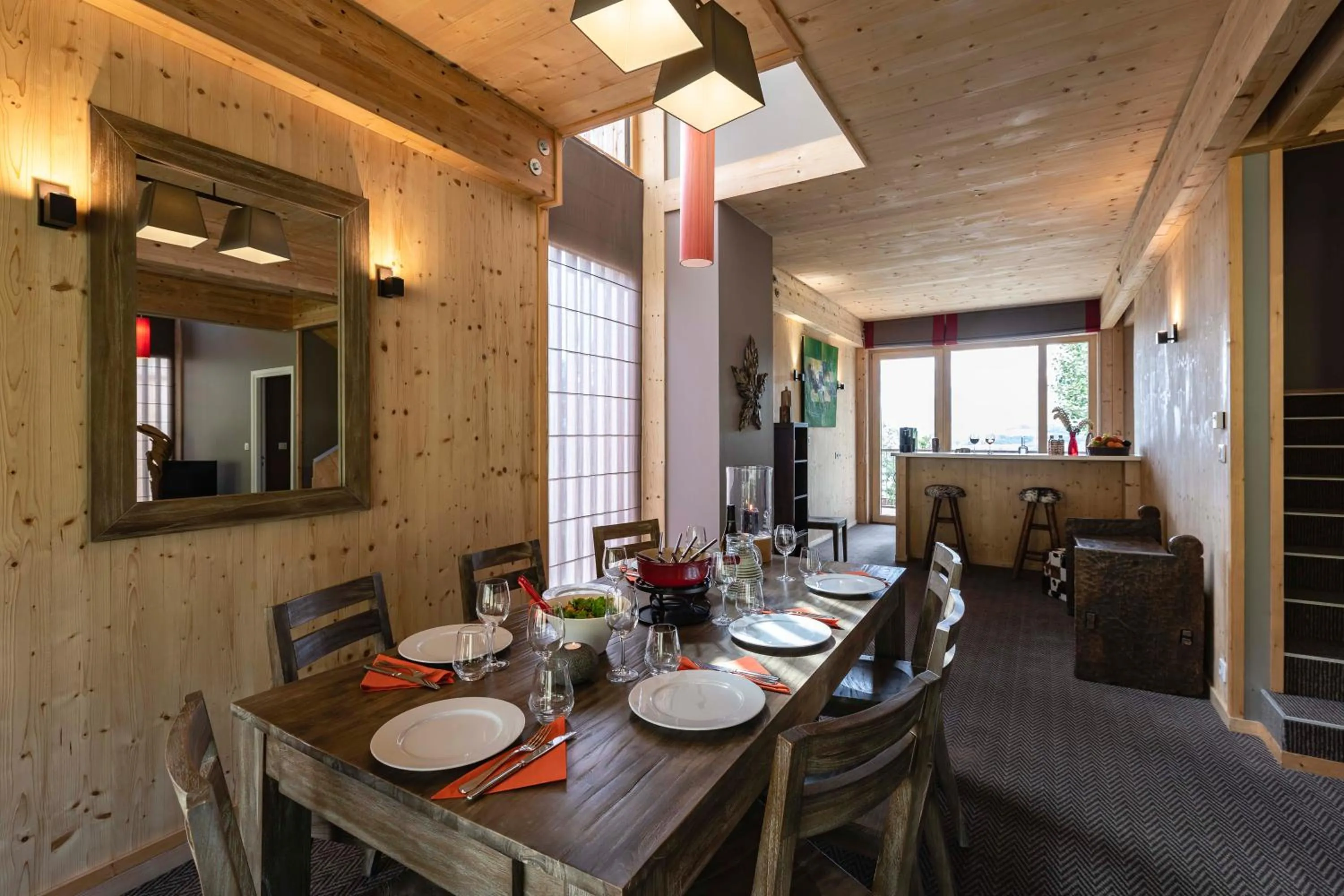 Living room in L'Aiguille Grive Chalets Hotel