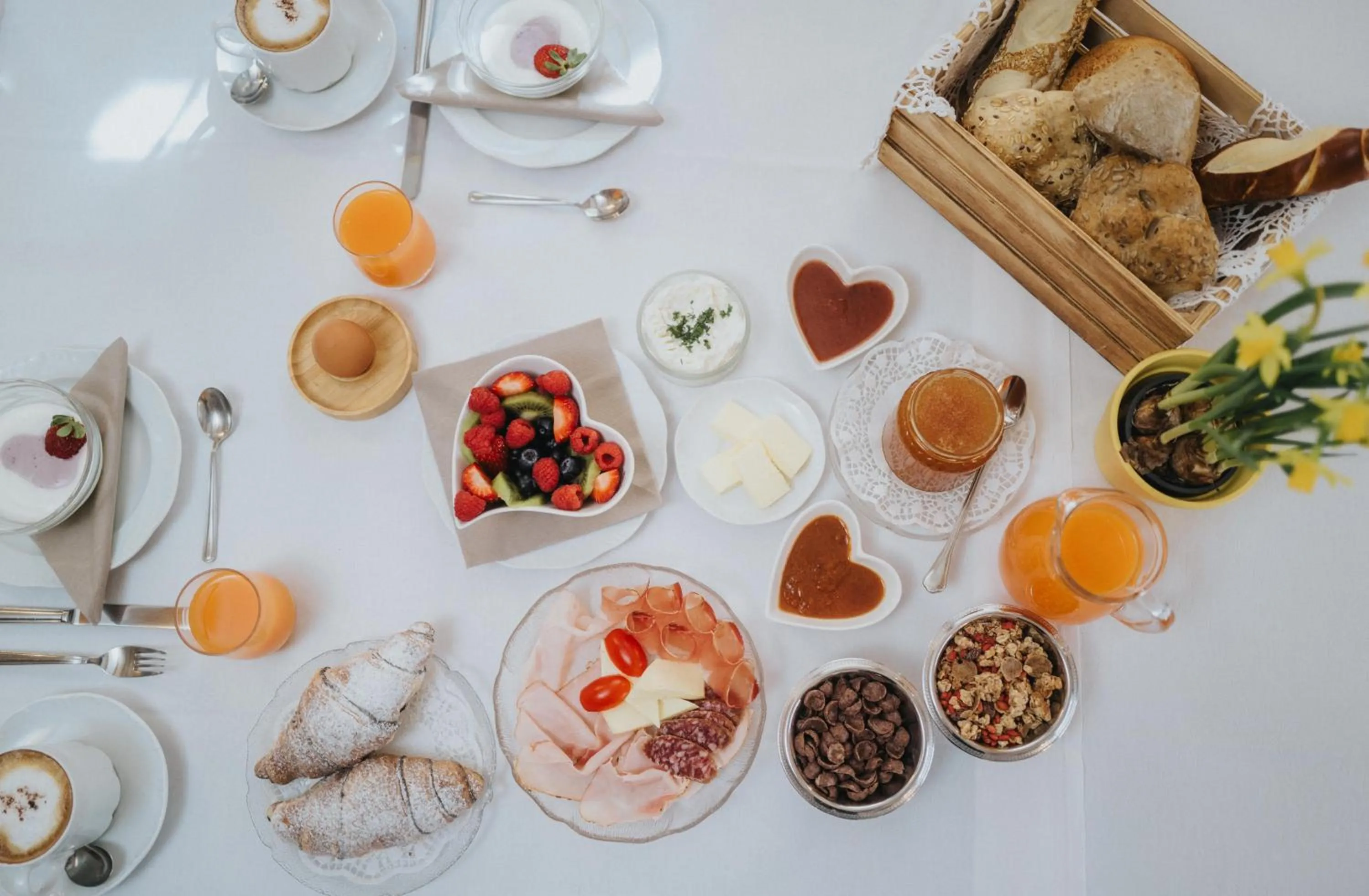 Breakfast in Residence Obermoarhof - Family Apartments with Pool & Playground