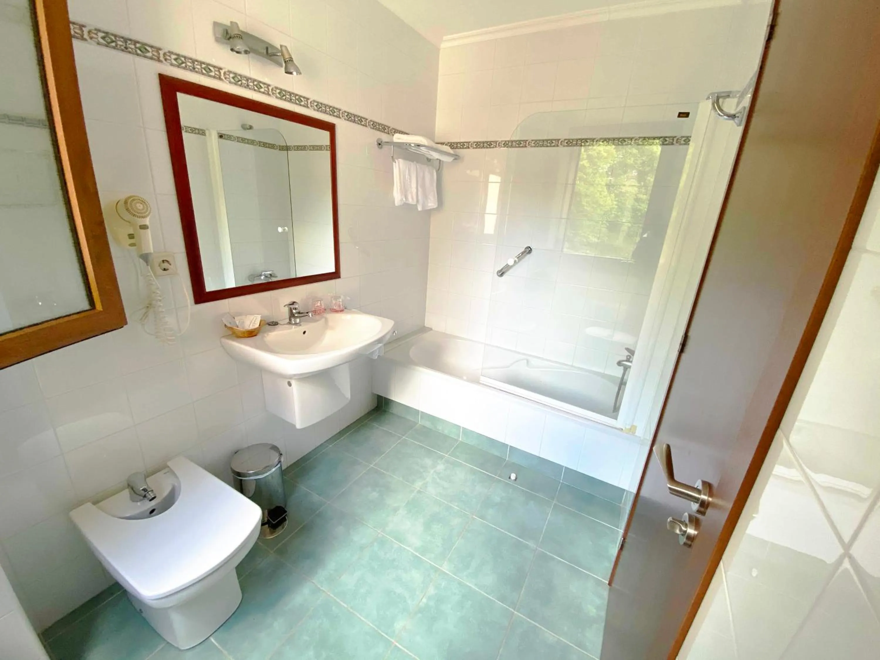 Bathroom in Hotel EntreRobles