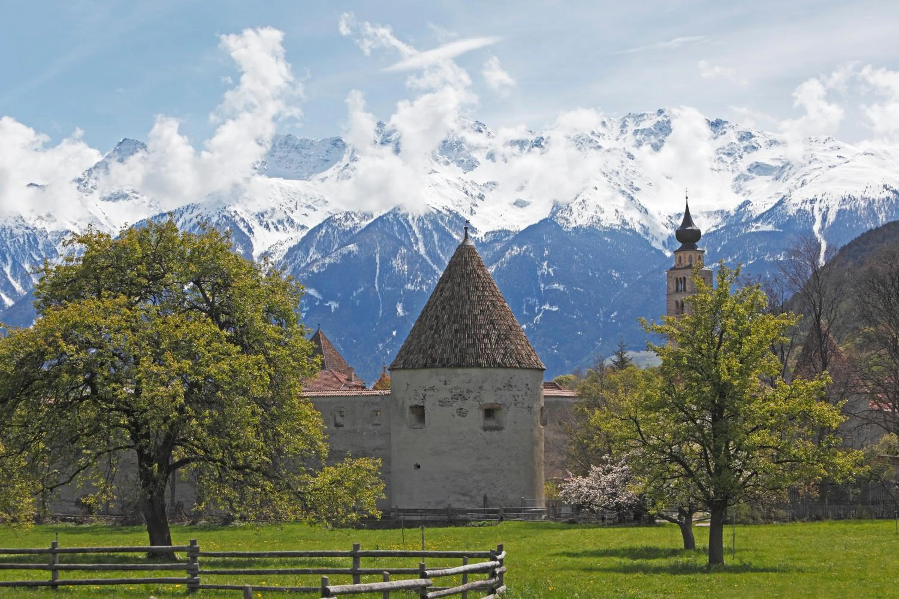 Area and facilities in Pension & Residence Astoria