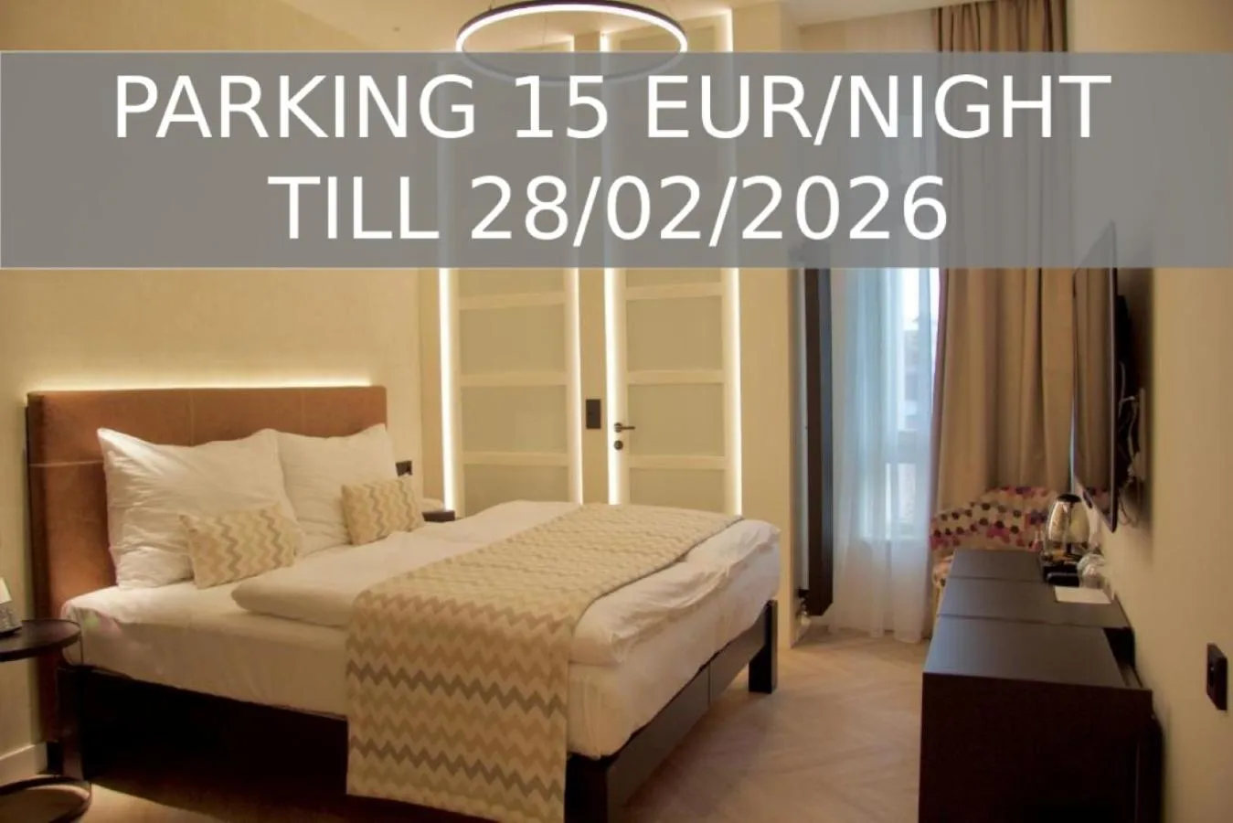 Bed in Chevron Hotel