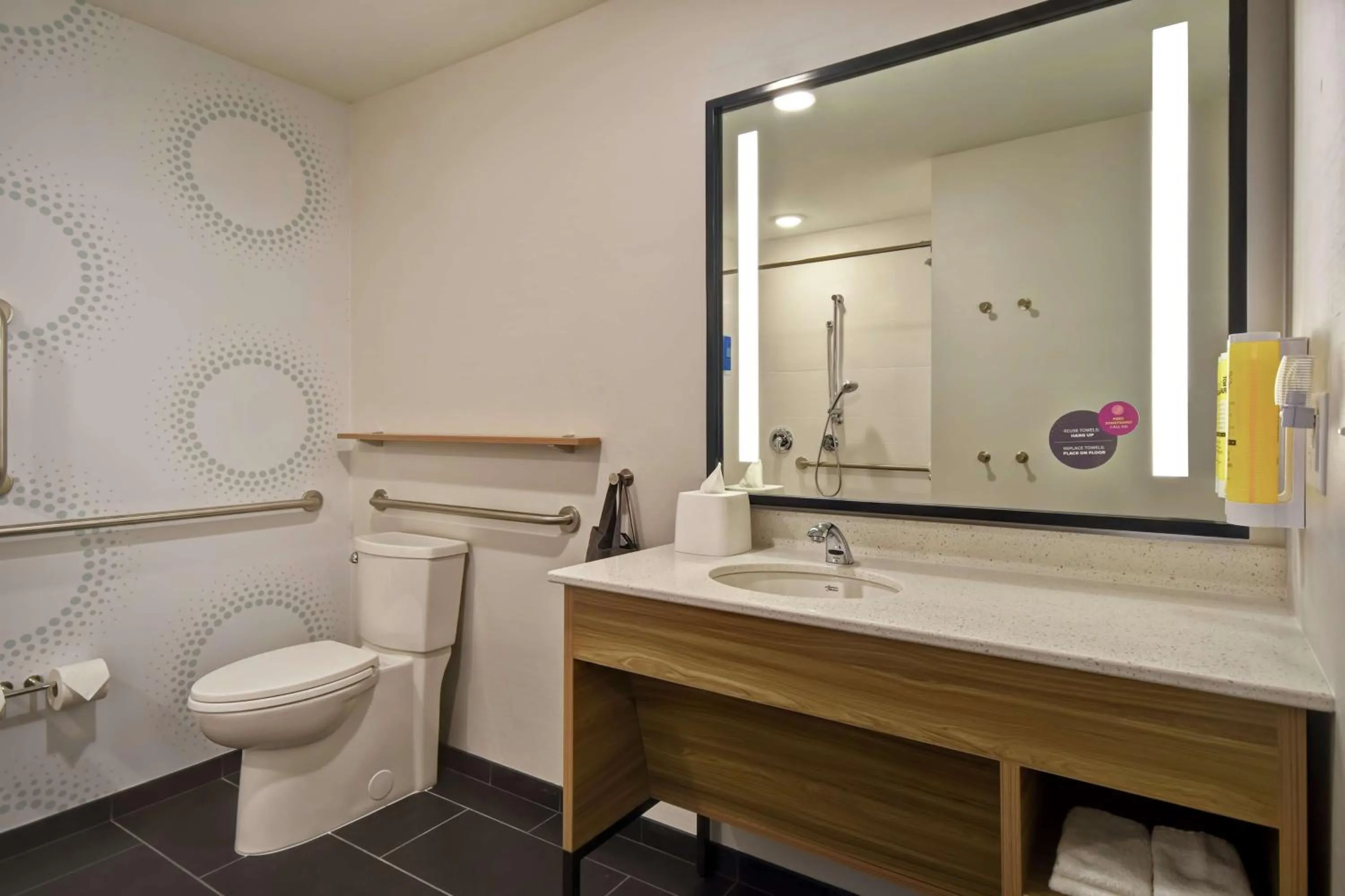 Bathroom in Tru By Hilton Denver South Park Meadows, Co