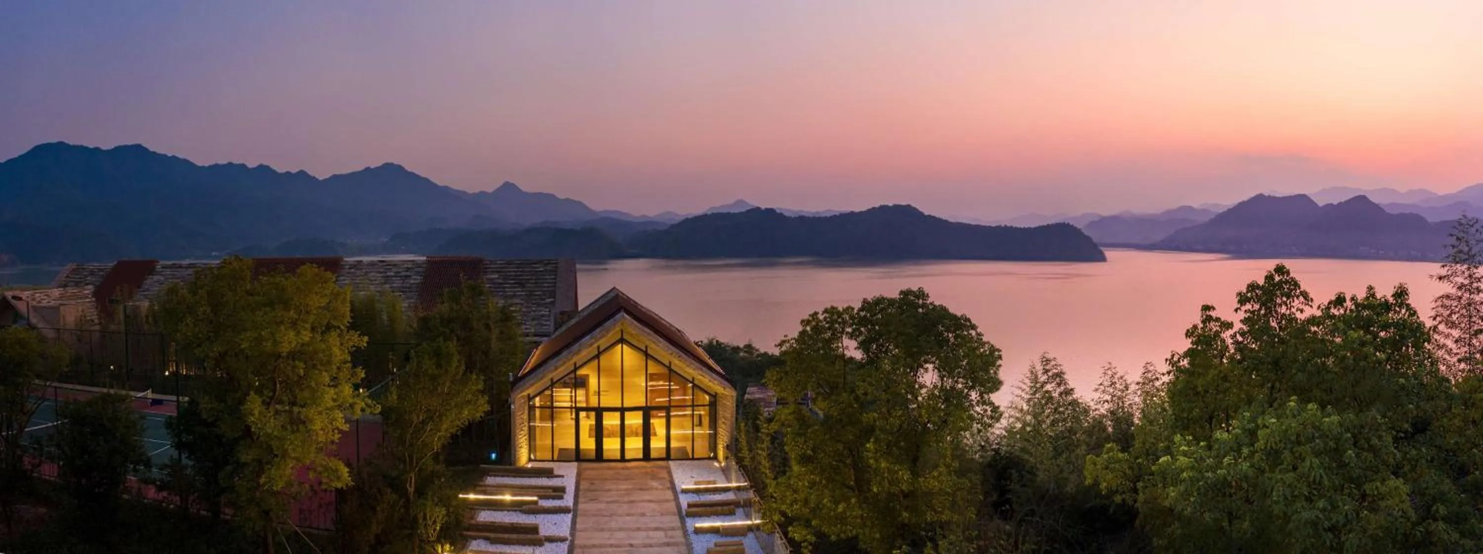 Property building in Conrad Hangzhou Tonglu