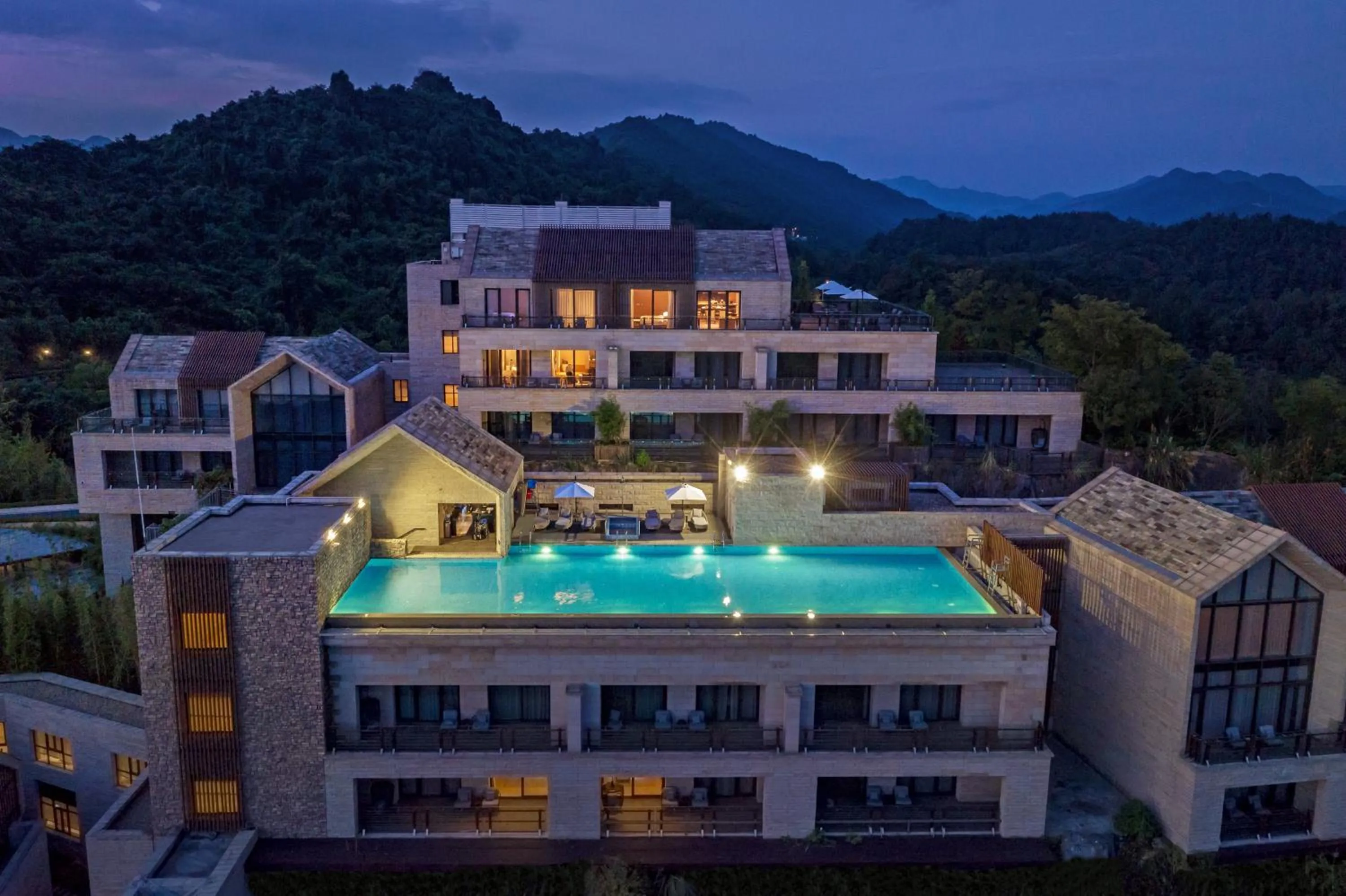 Pool view in Conrad Hangzhou Tonglu