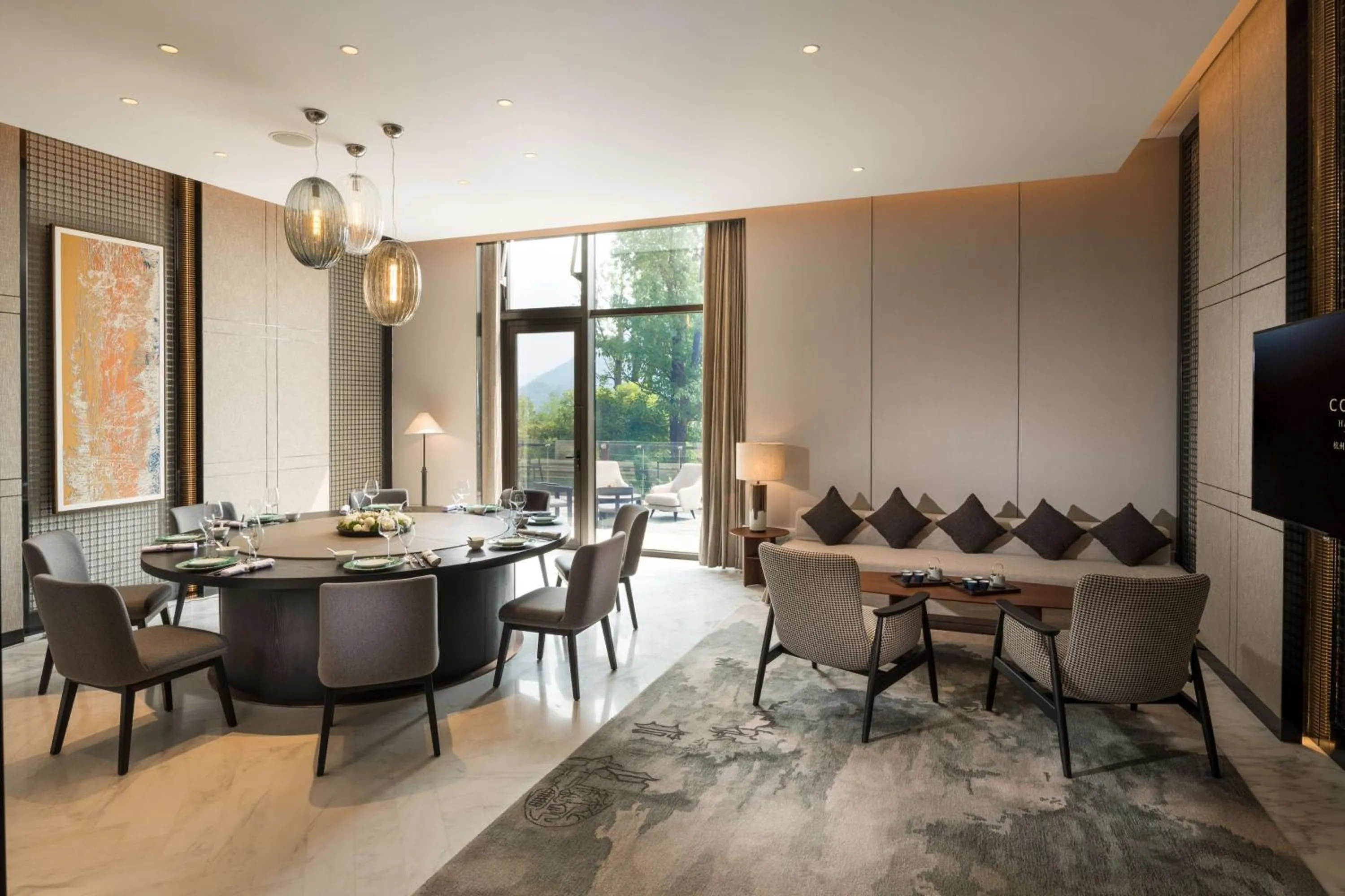 Restaurant/places to eat in Conrad Hangzhou Tonglu