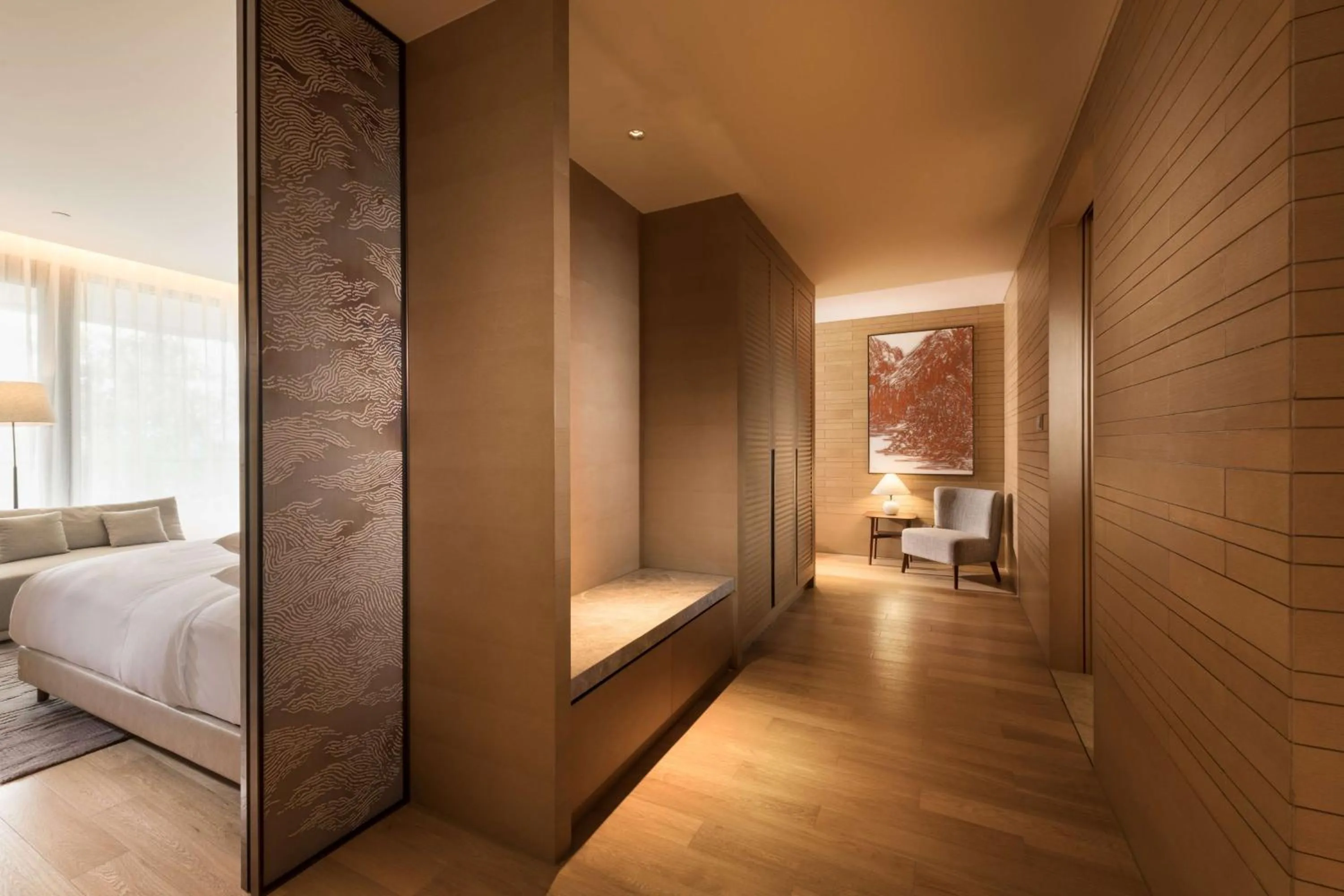 Bed in Conrad Hangzhou Tonglu