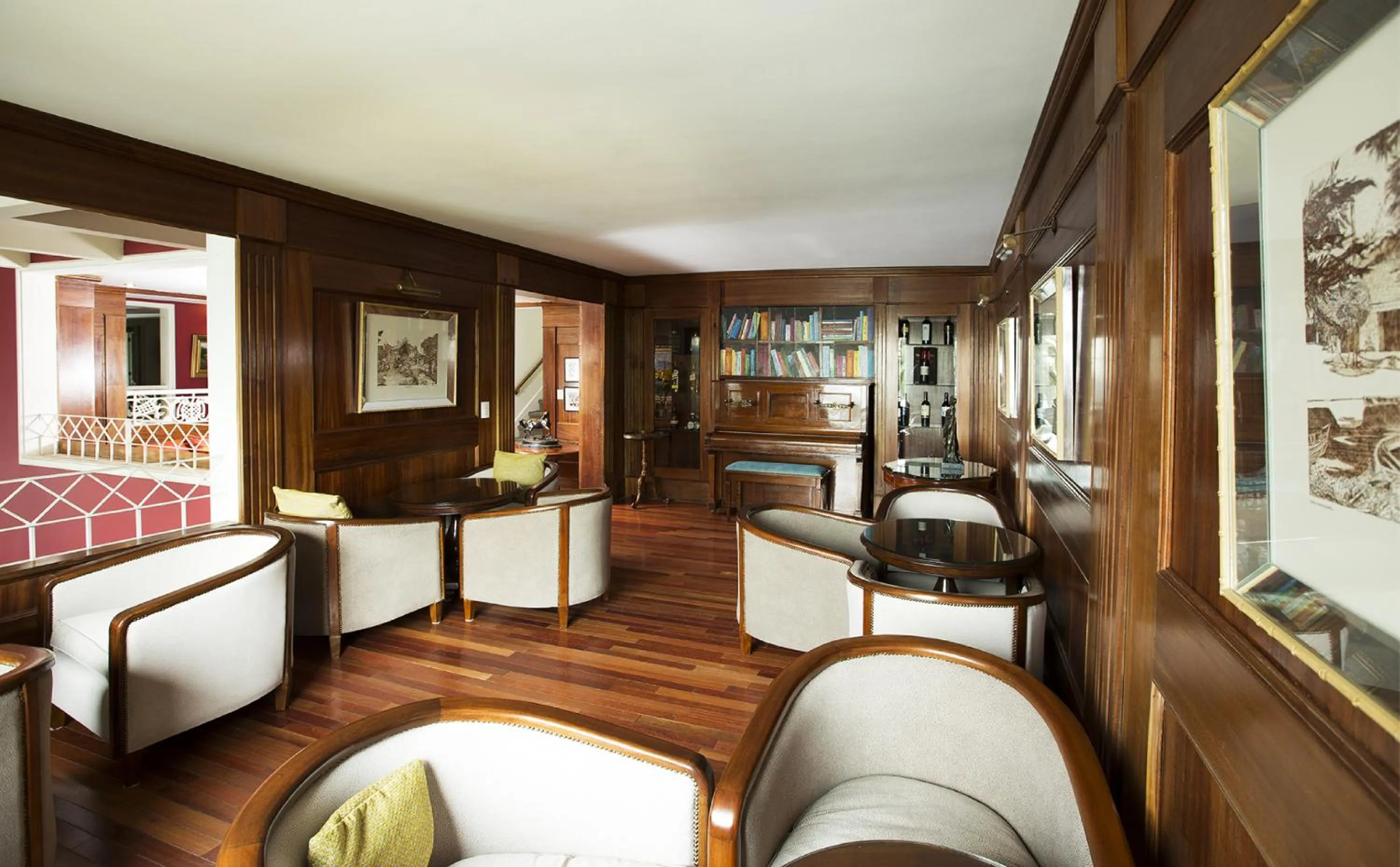 Communal lounge/ TV room in Hotel Isla Seca