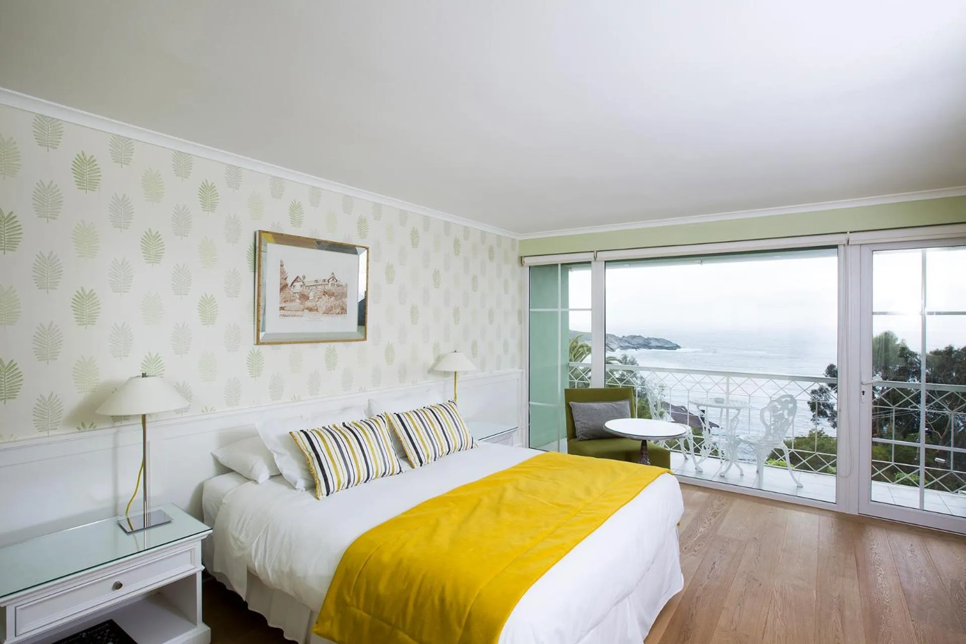 Bed in Hotel Isla Seca