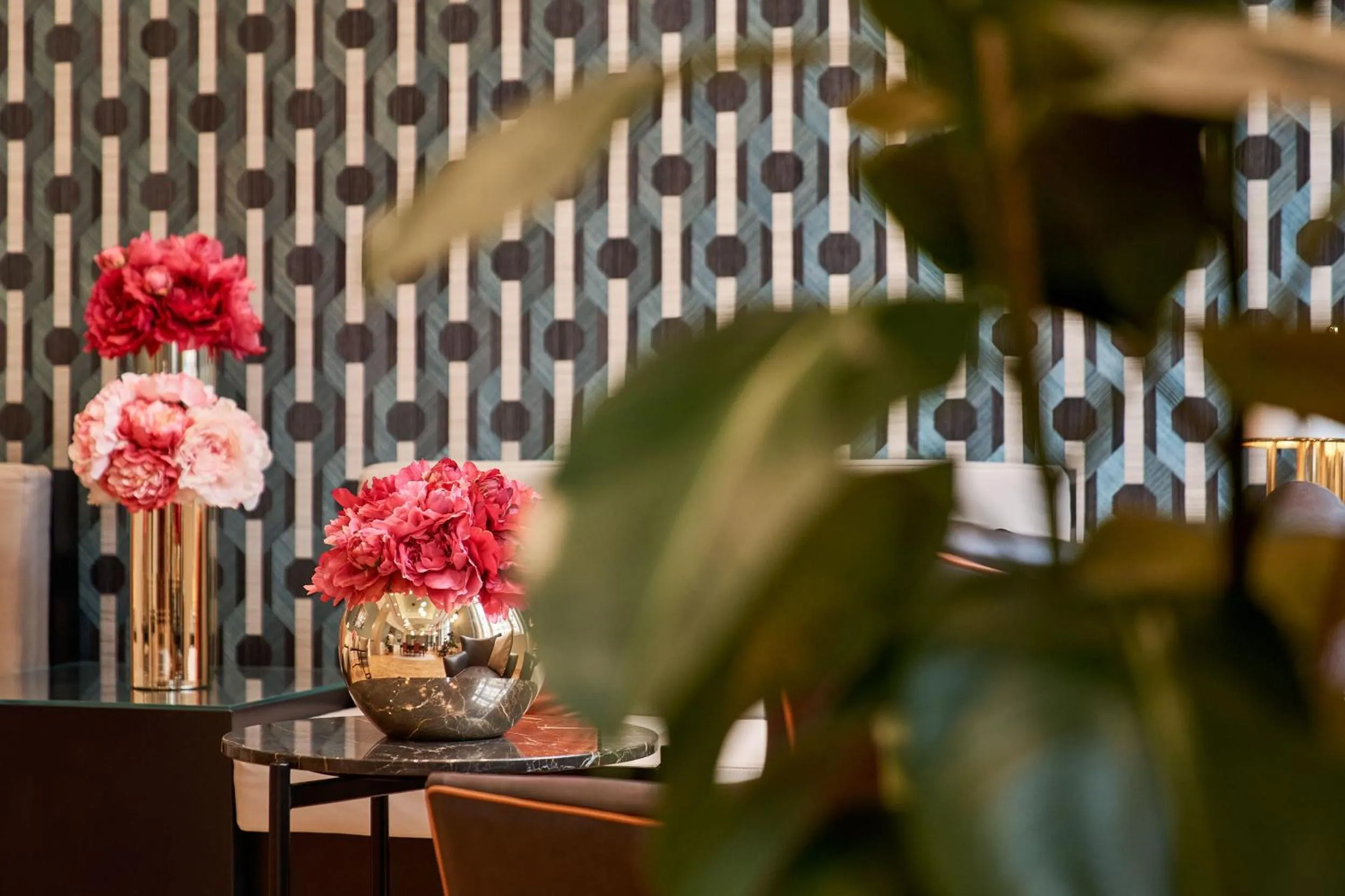 Lounge or bar in DoubleTree By Hilton Trieste