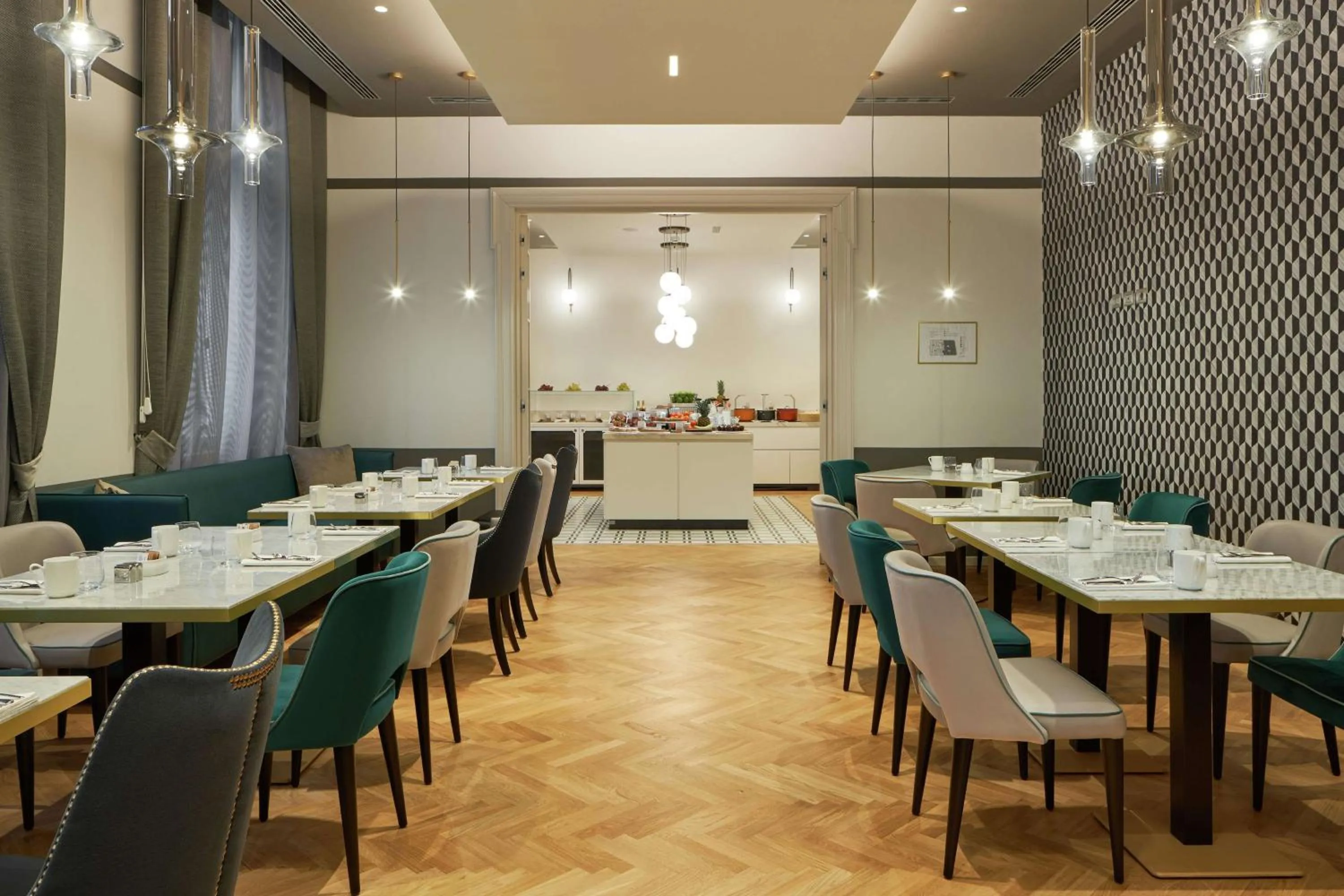 Restaurant/places to eat in DoubleTree By Hilton Trieste