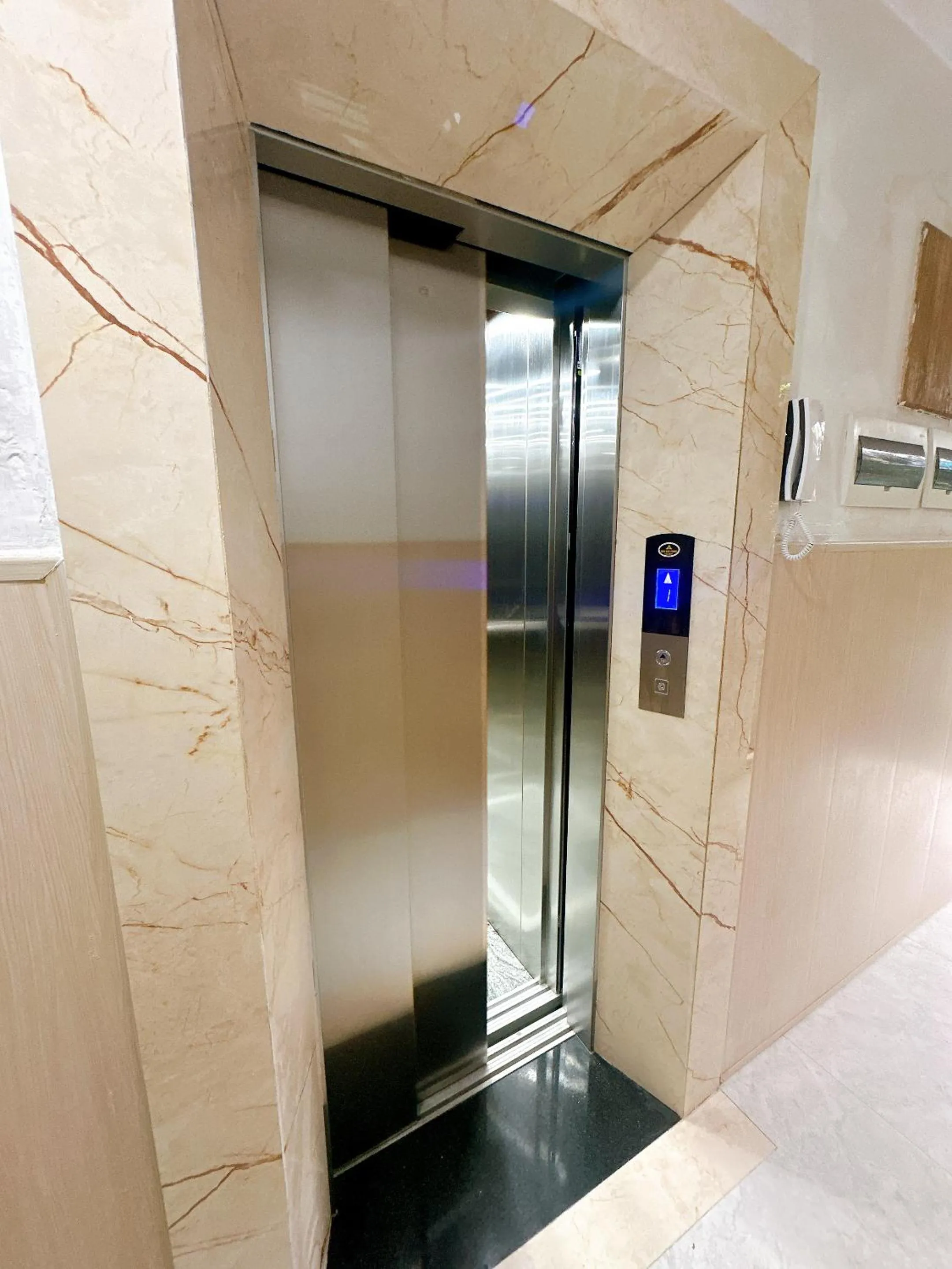 elevator in Serenity Villa Hoi An