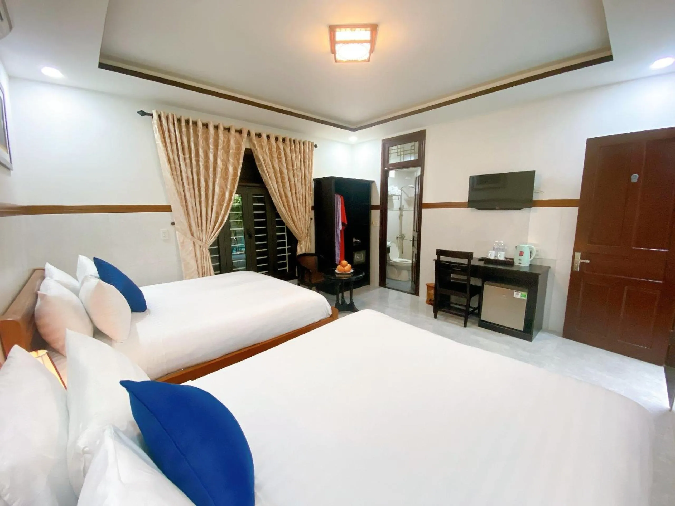 TV and multimedia, Bed in Serenity Villa Hoi An