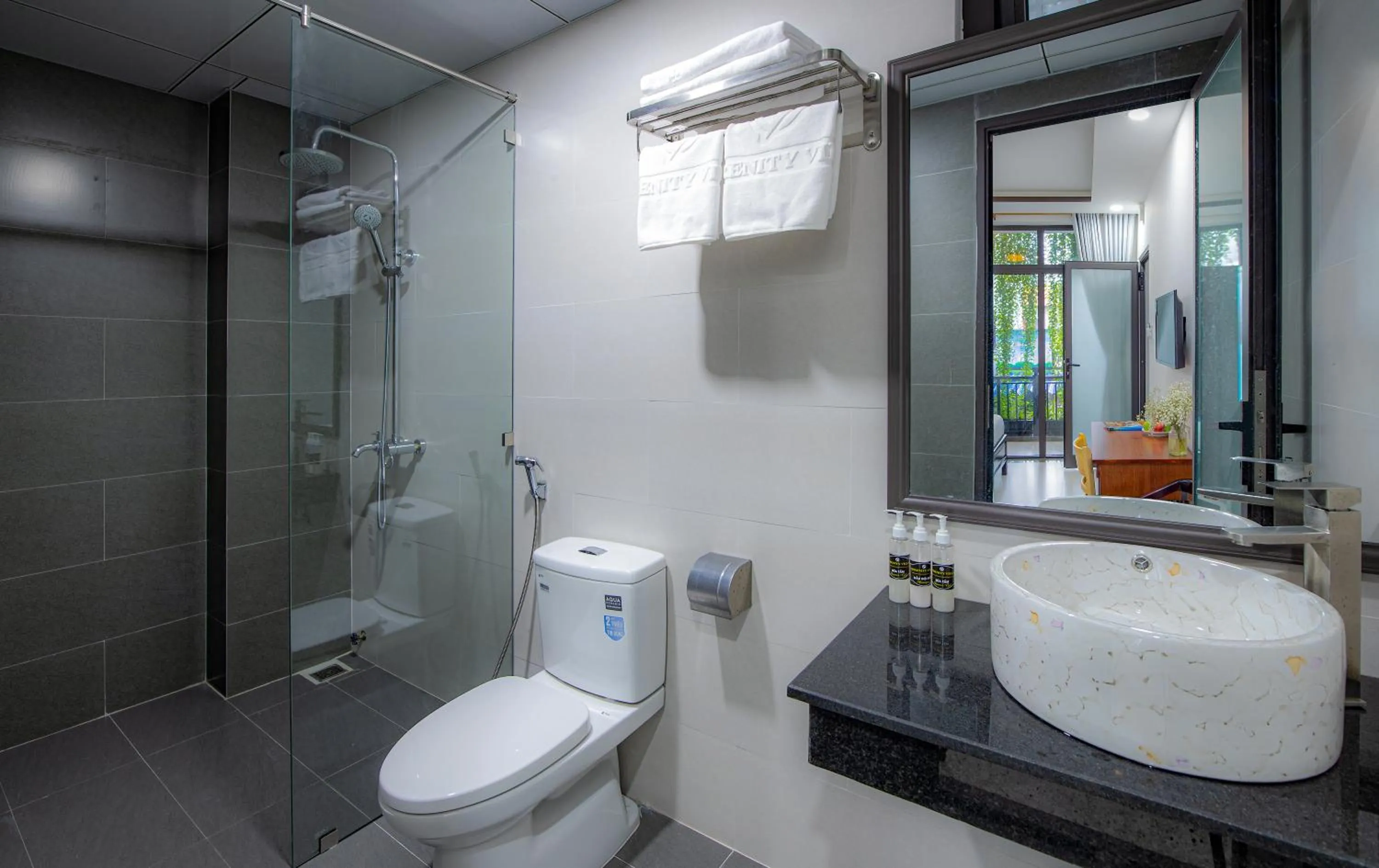 Shower in Serenity Villa Hoi An