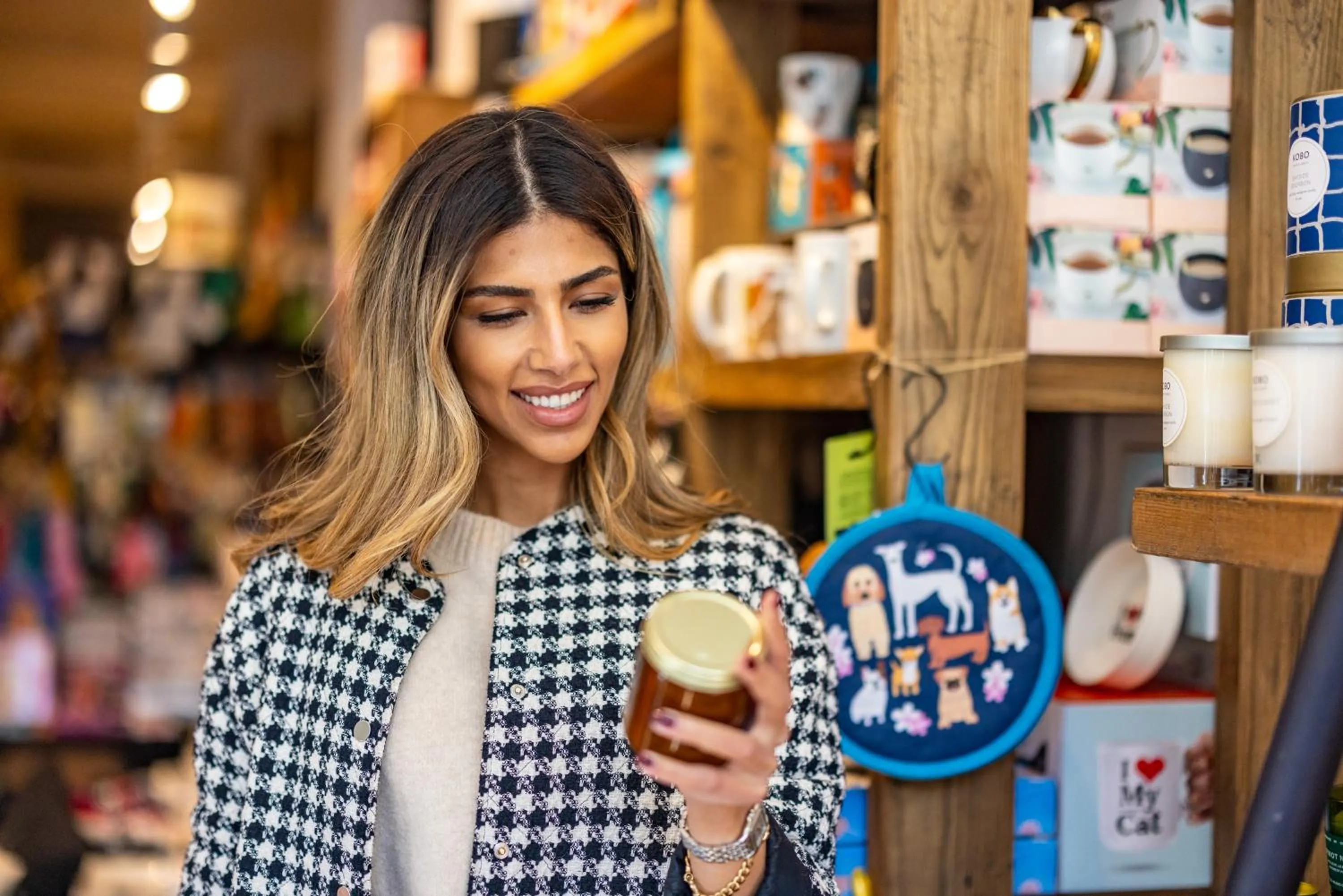 Shopping Area in The Churchill Hotel Near Embassy Row