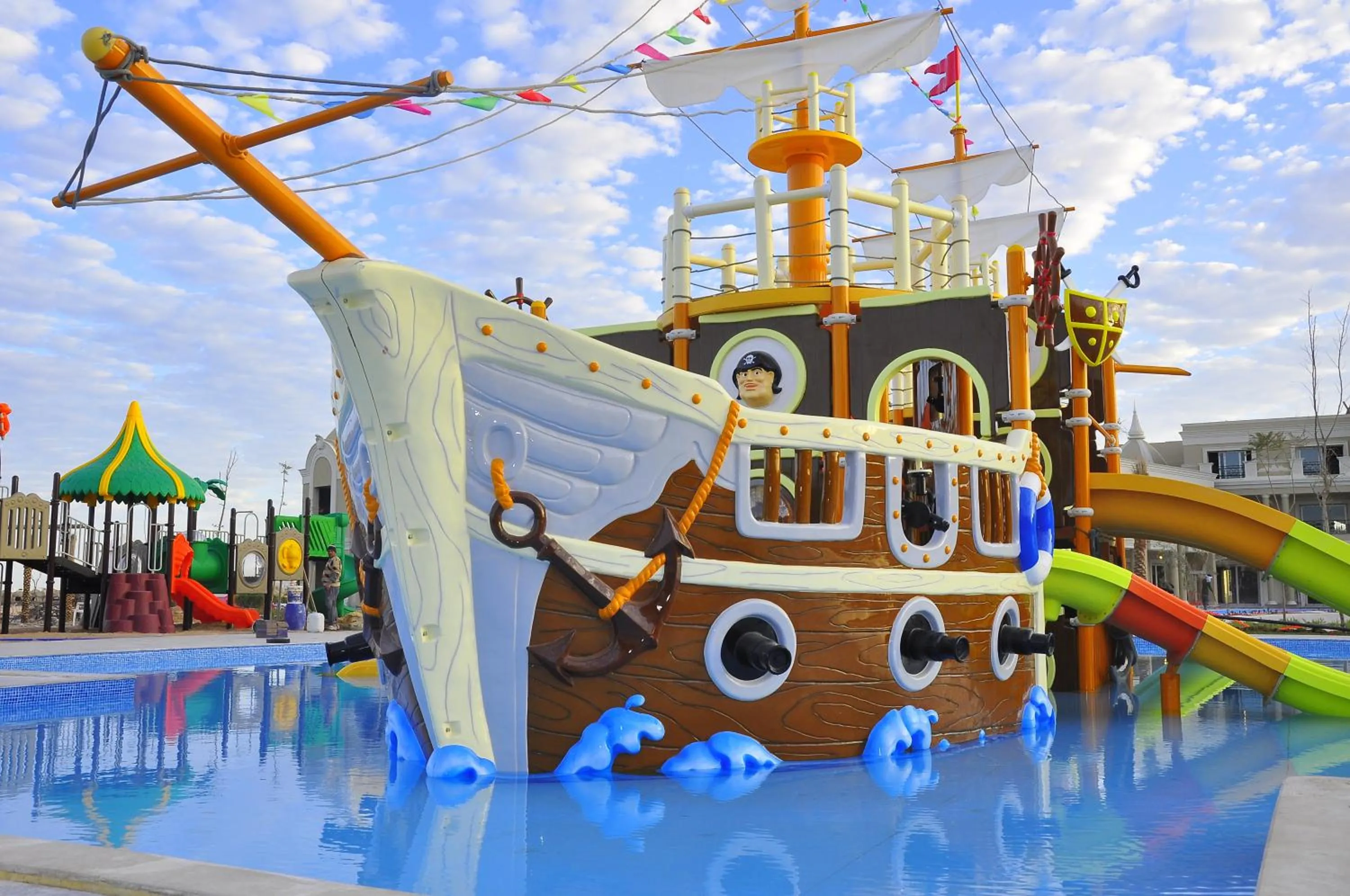 Aqua park in Titanic Royal-Families and Couples only