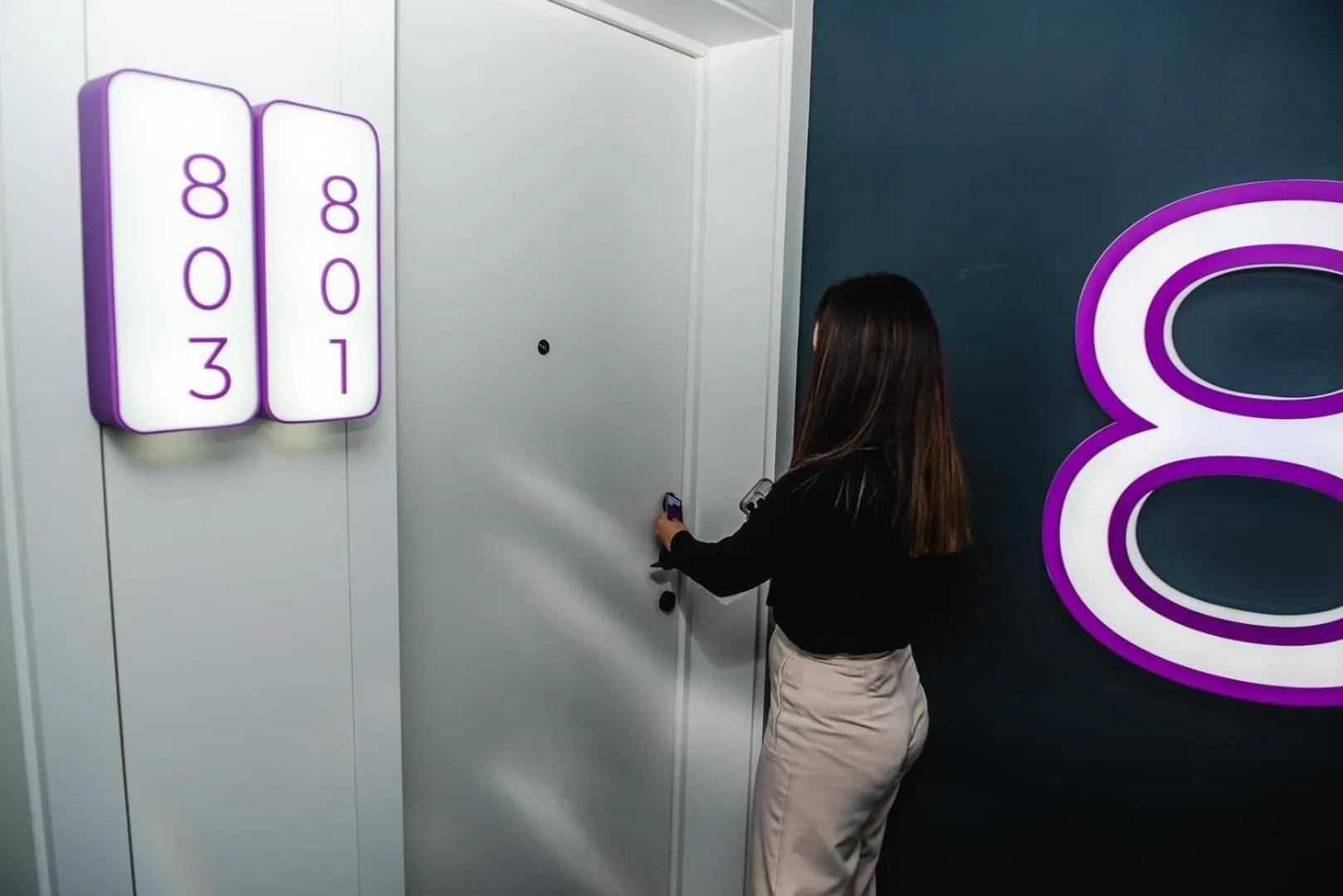 Photo of the whole room in YOTEL Porto
