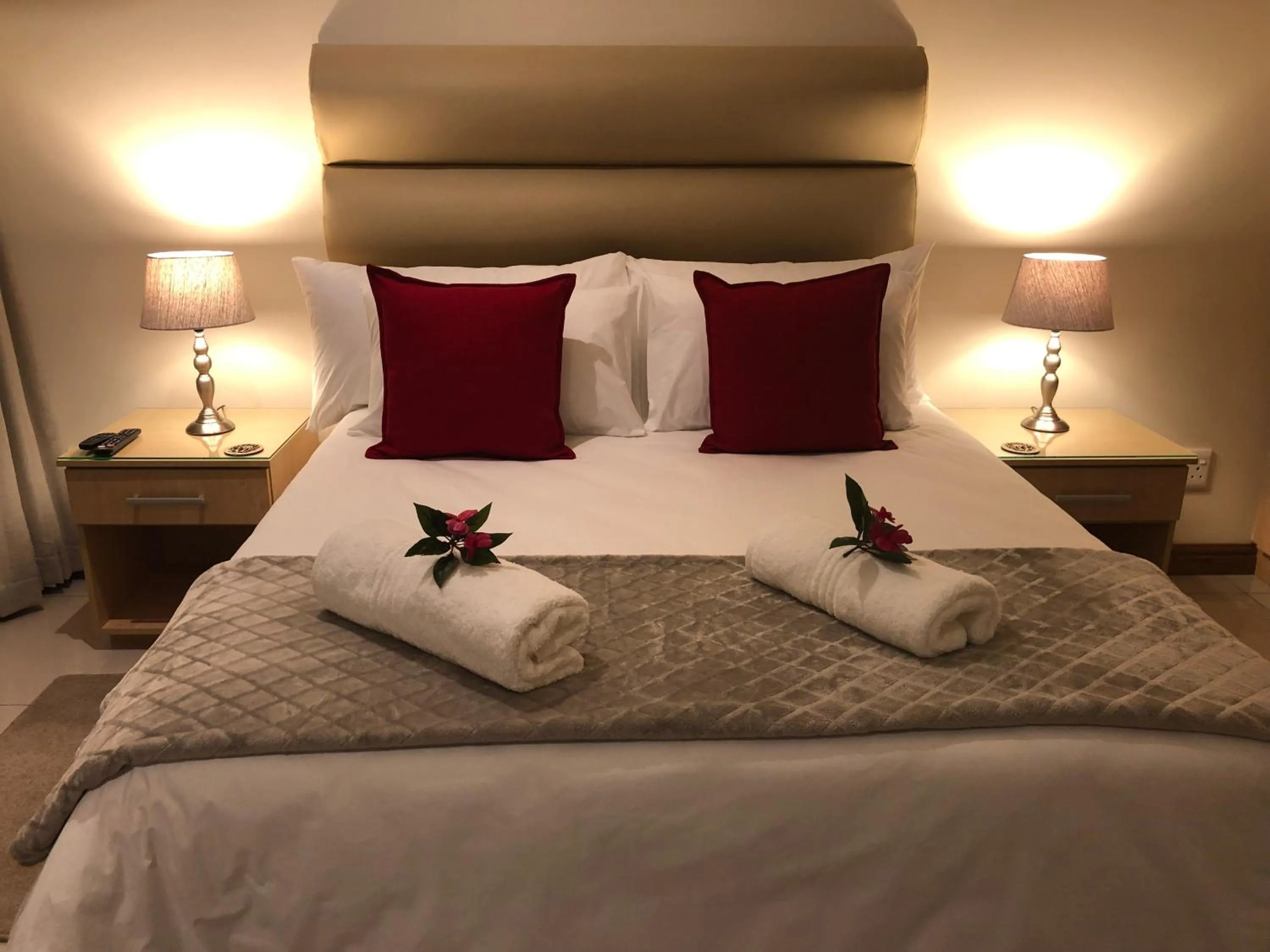 Bed in 1 Mountain Rd Boutique B & B