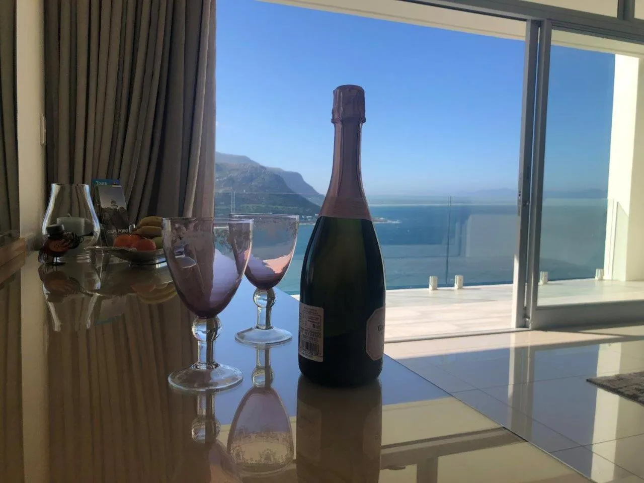 Sea view in 1 Mountain Rd Boutique B & B