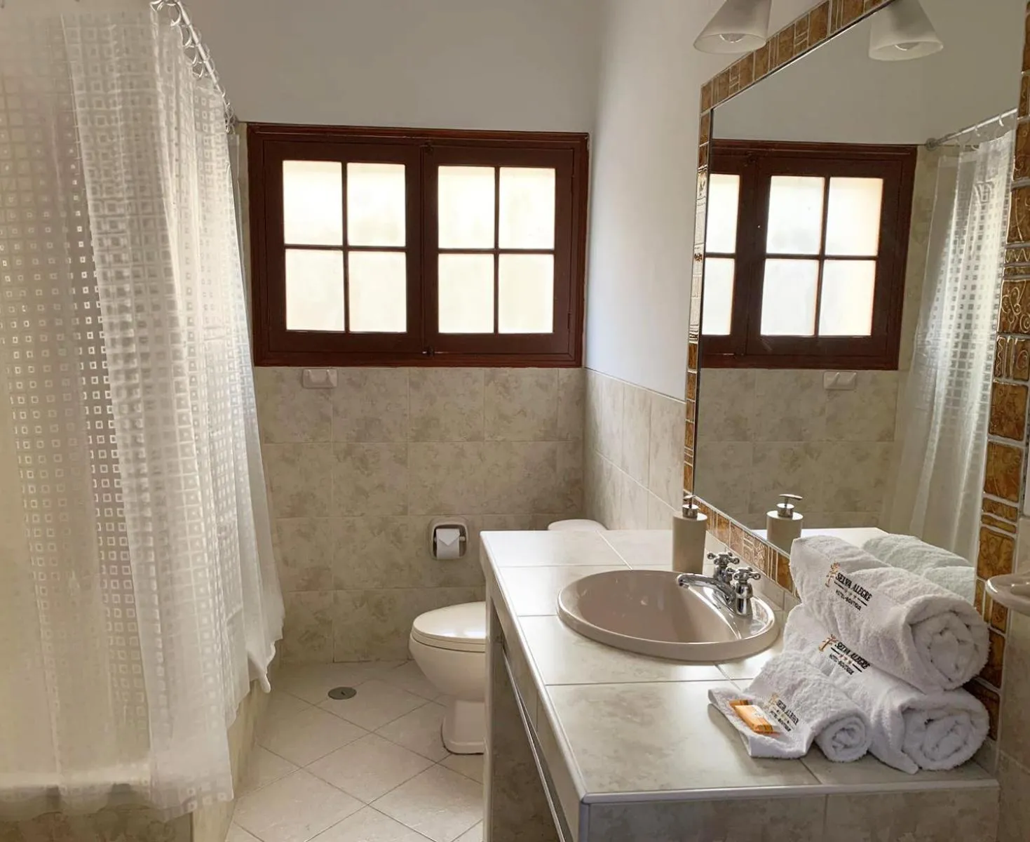 Shower in Hotel Boutique Selva Alegre
