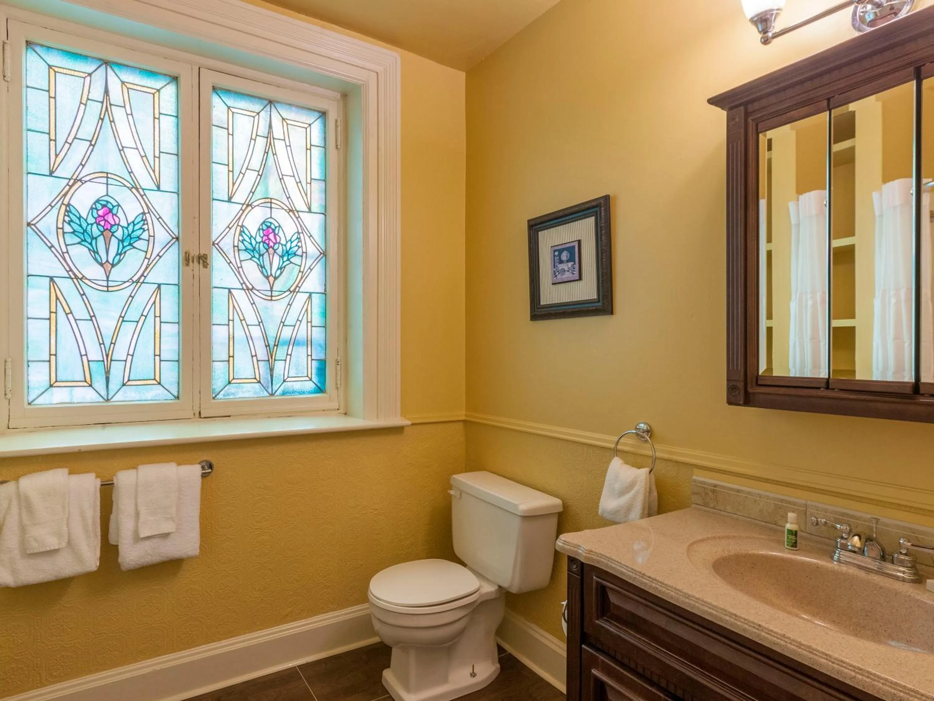 Bathroom in Chipman Hill Suites - Sydney Street
