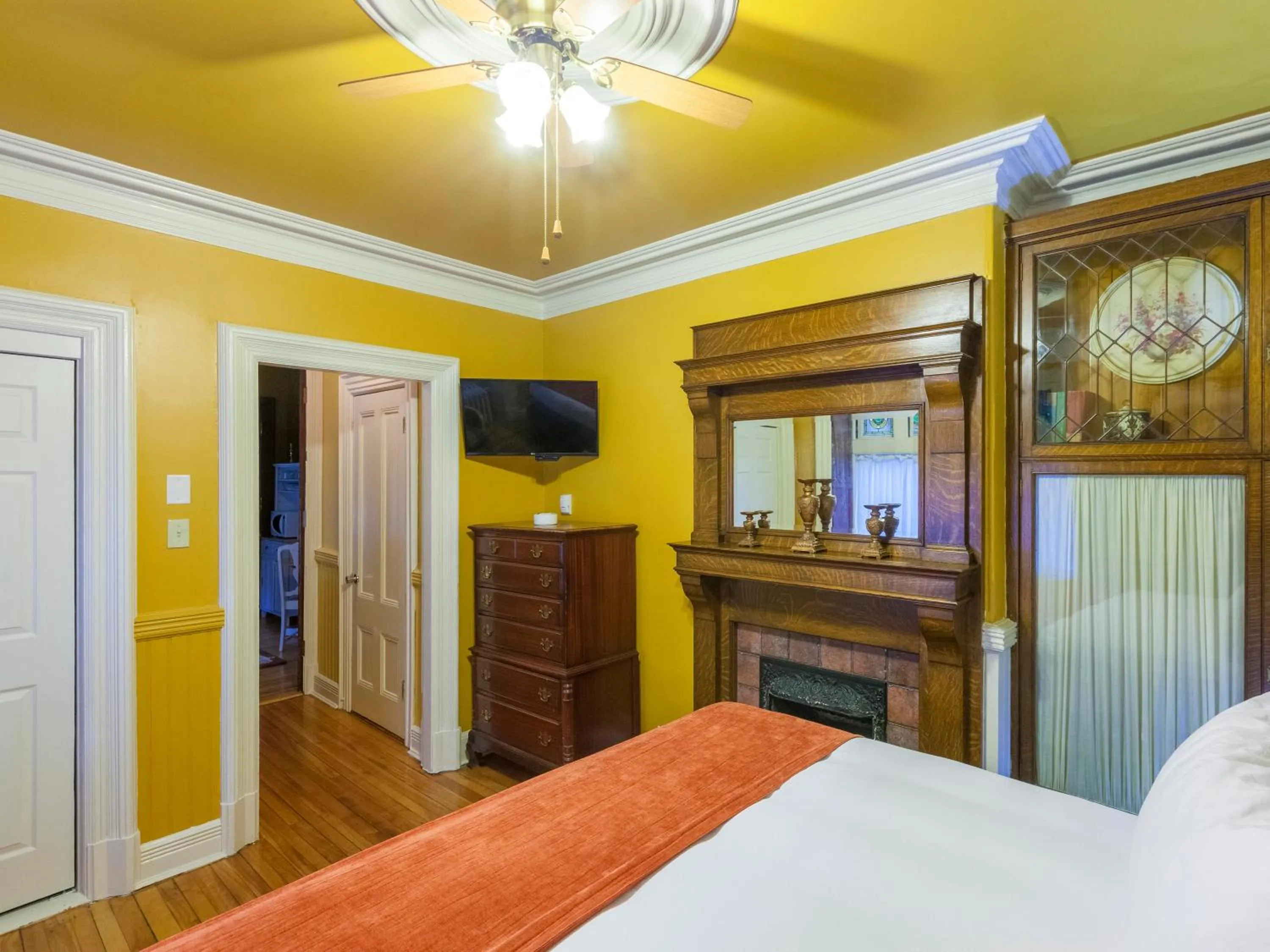 Bedroom in Chipman Hill Suites - Sydney Street