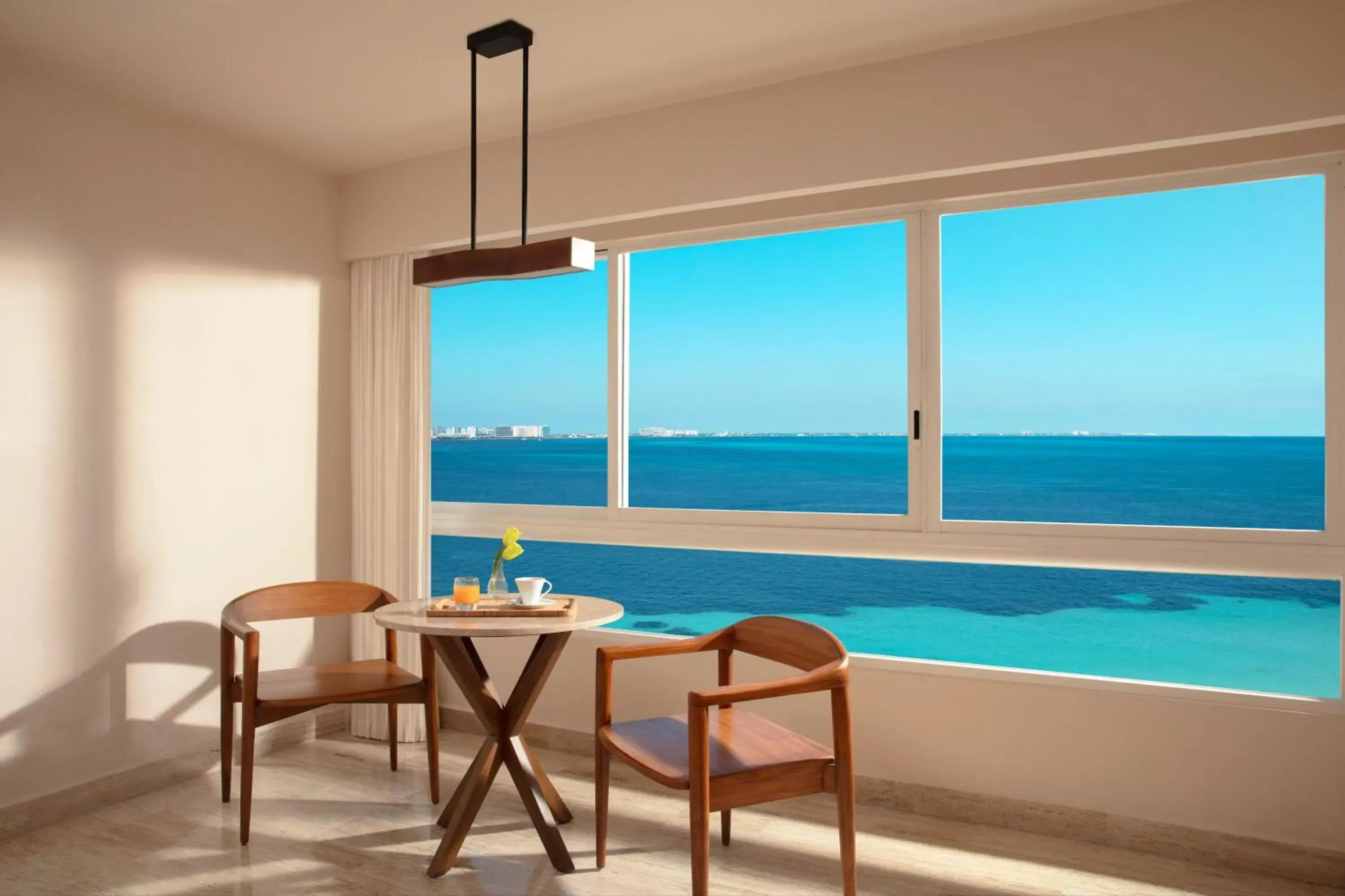 Preferred Club Double Ocean Front in Dreams Sands Cancun Resort & Spa Preferred Club Double Ocean Front in Dreams Sands Cancun Resort & Spa