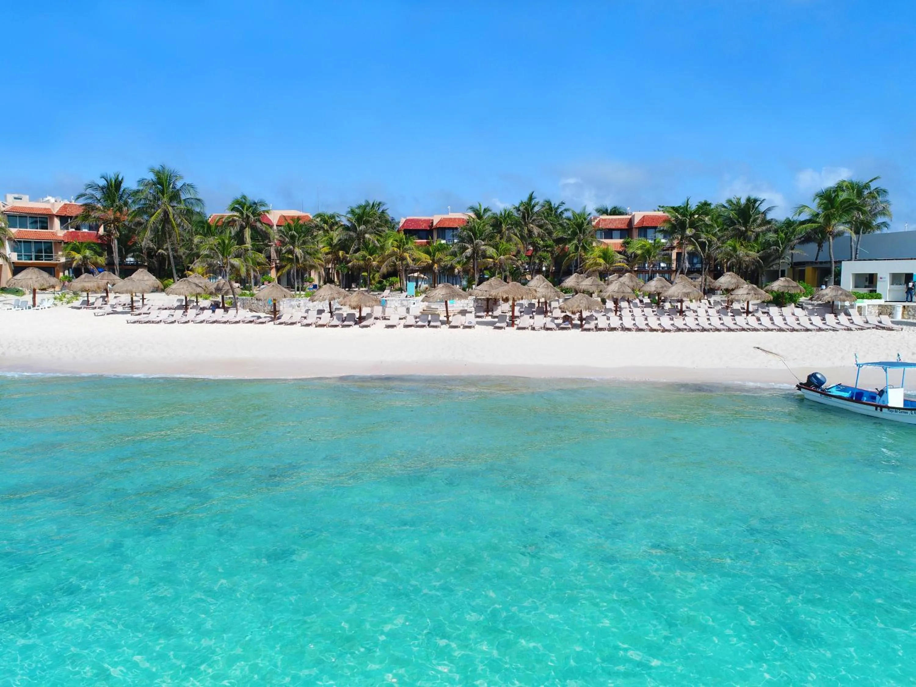 Beach in Grand Oasis Tulum Riviera - All Inclusive