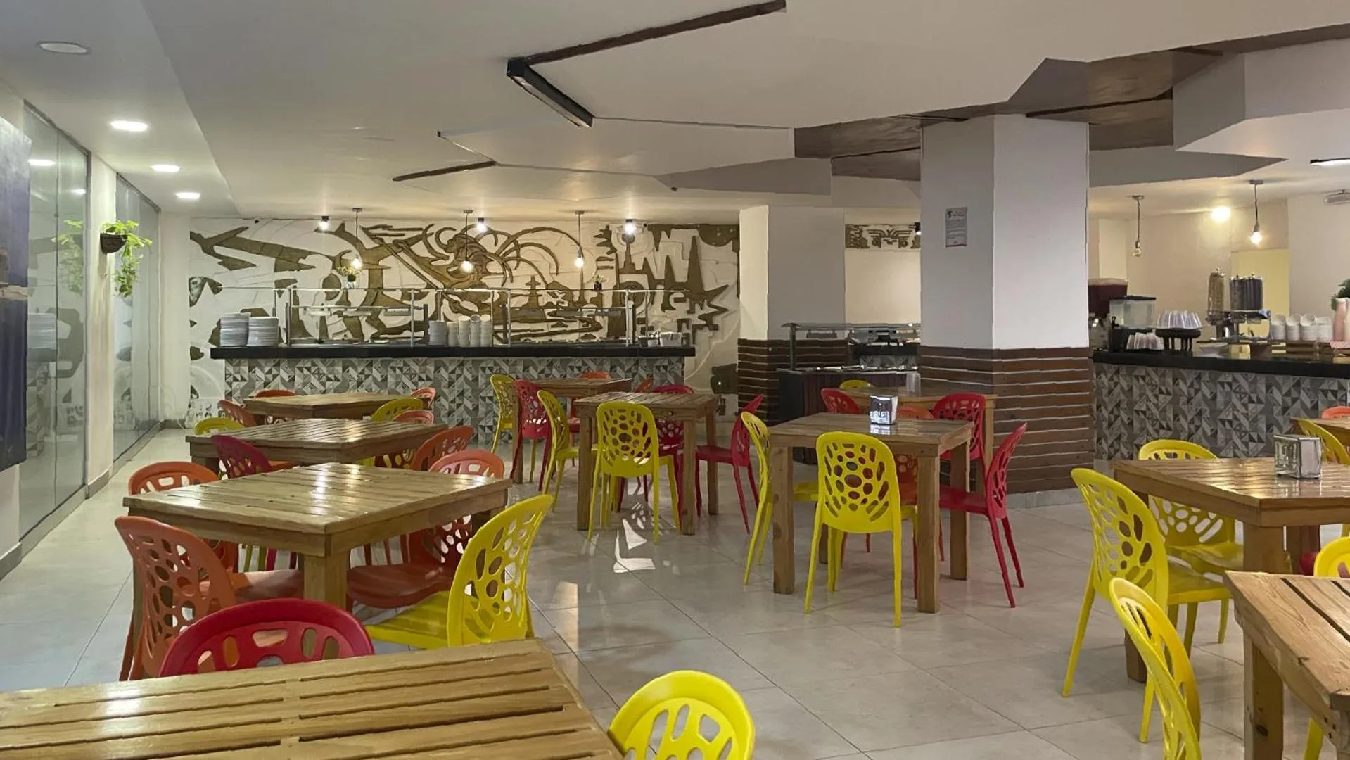 Restaurant/places to eat in Hotel Toné by On vacation