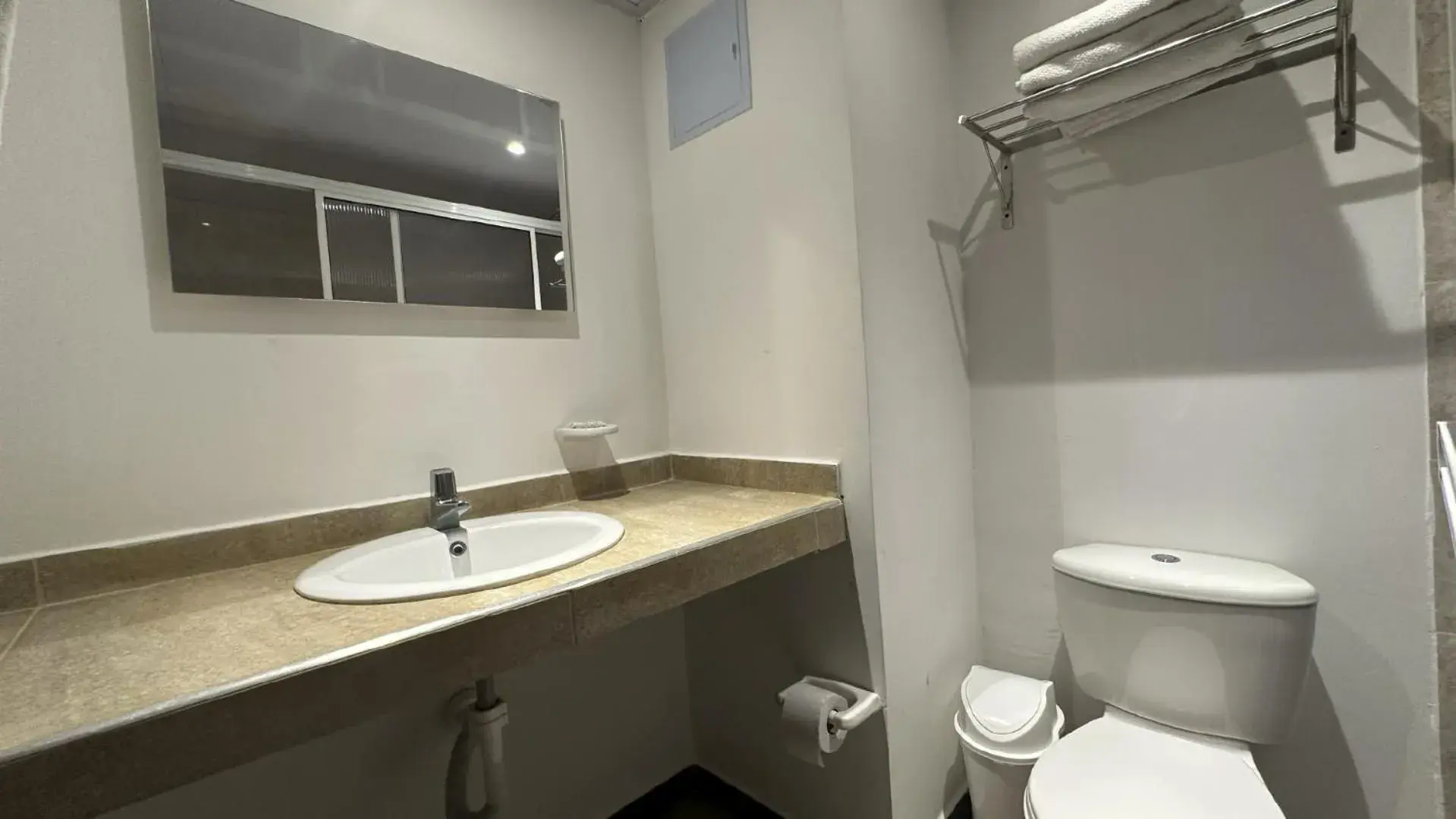 Standard Double or Twin Room in Hotel Toné by On vacation Standard Double or Twin Room in Hotel Toné by On vacation