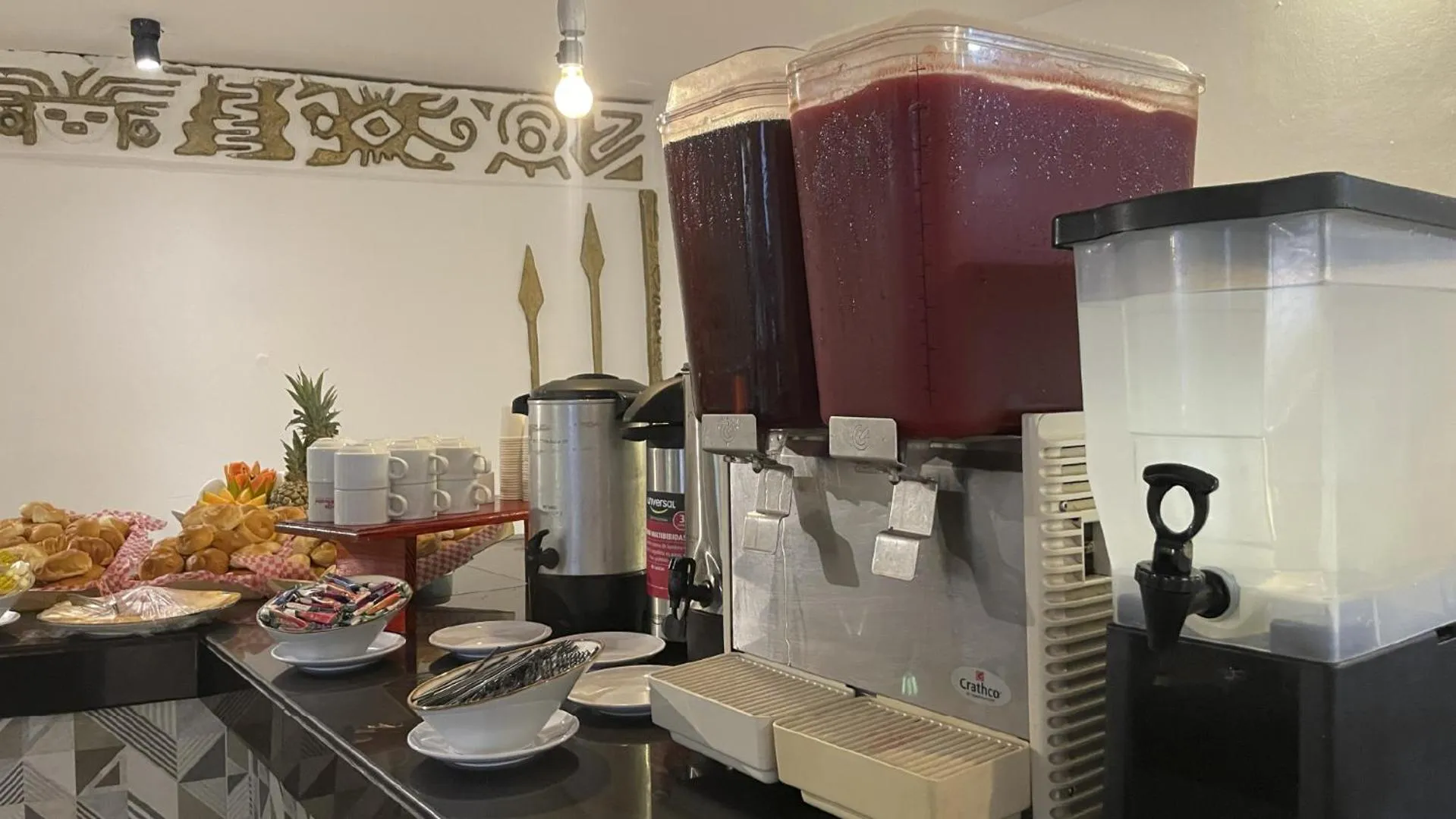 Restaurant/places to eat in Hotel Toné by On vacation