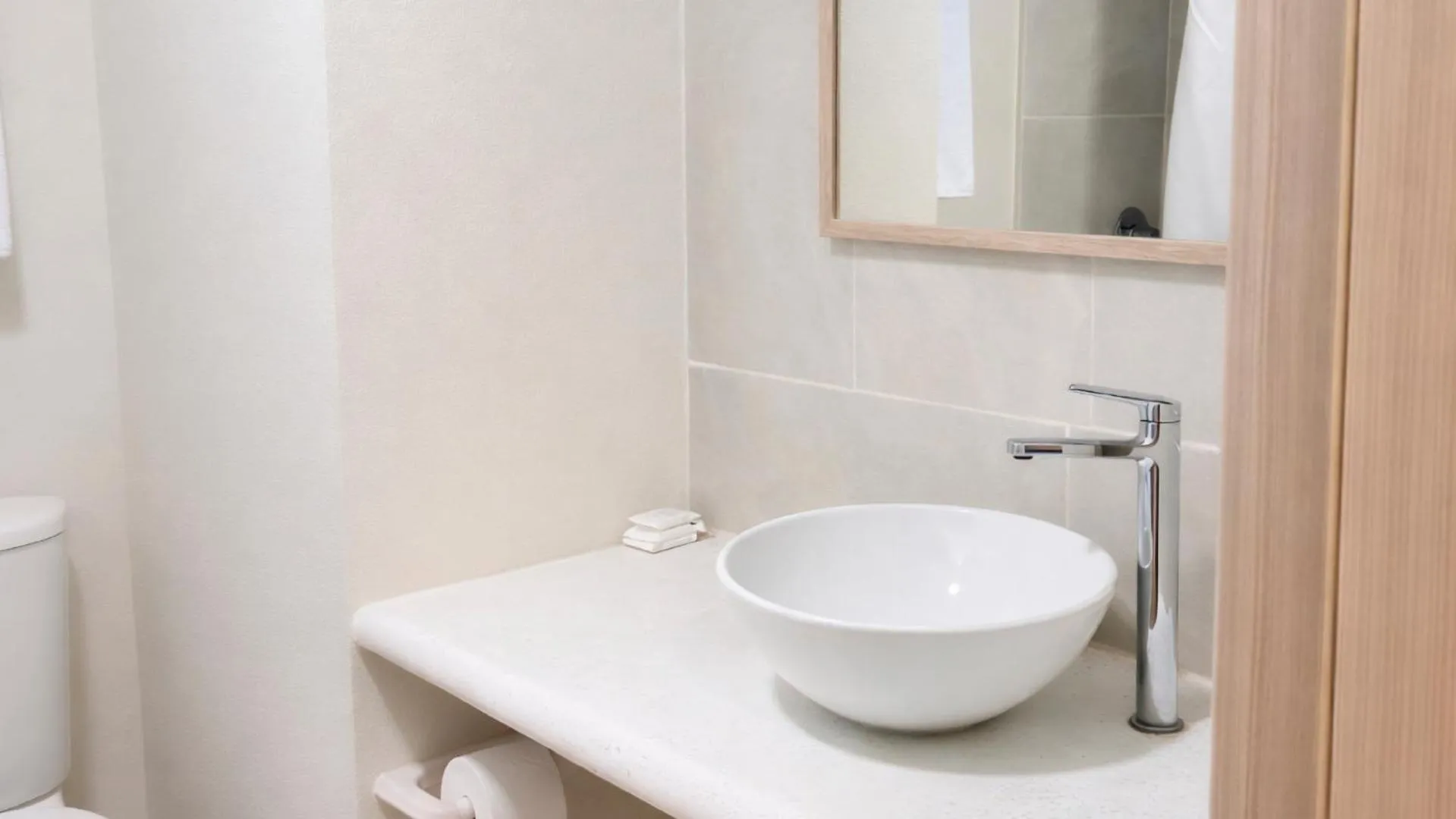 Bathroom in Hotel Toné by On vacation