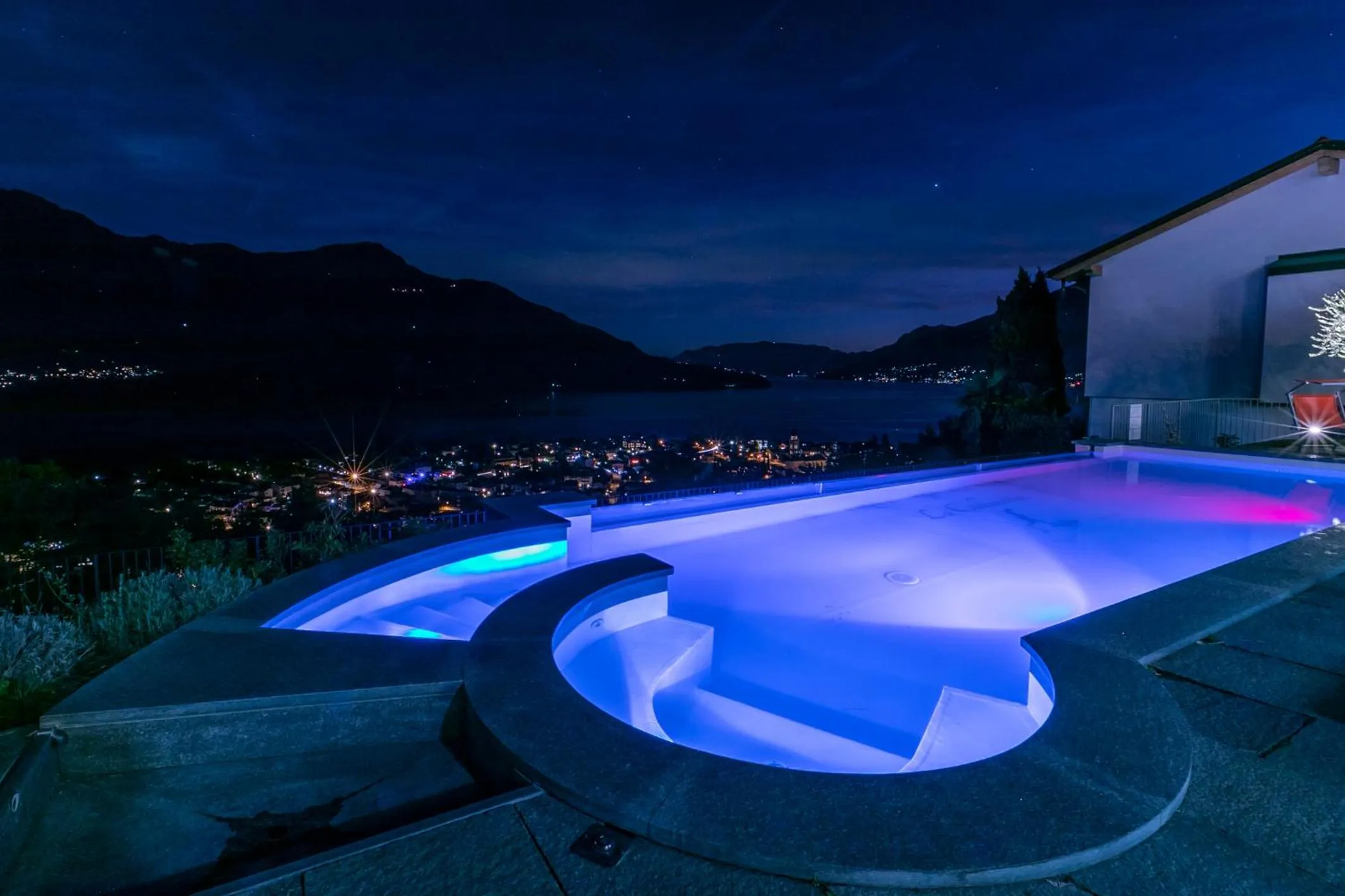 Pool view in La Collinetta Apartments