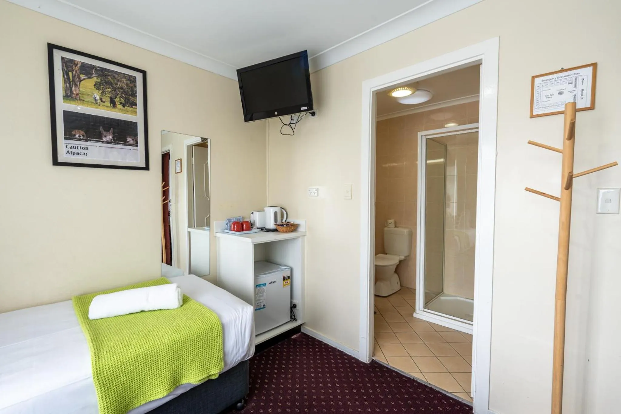 Bedroom, Bed in The Henry Parkes Tenterfield