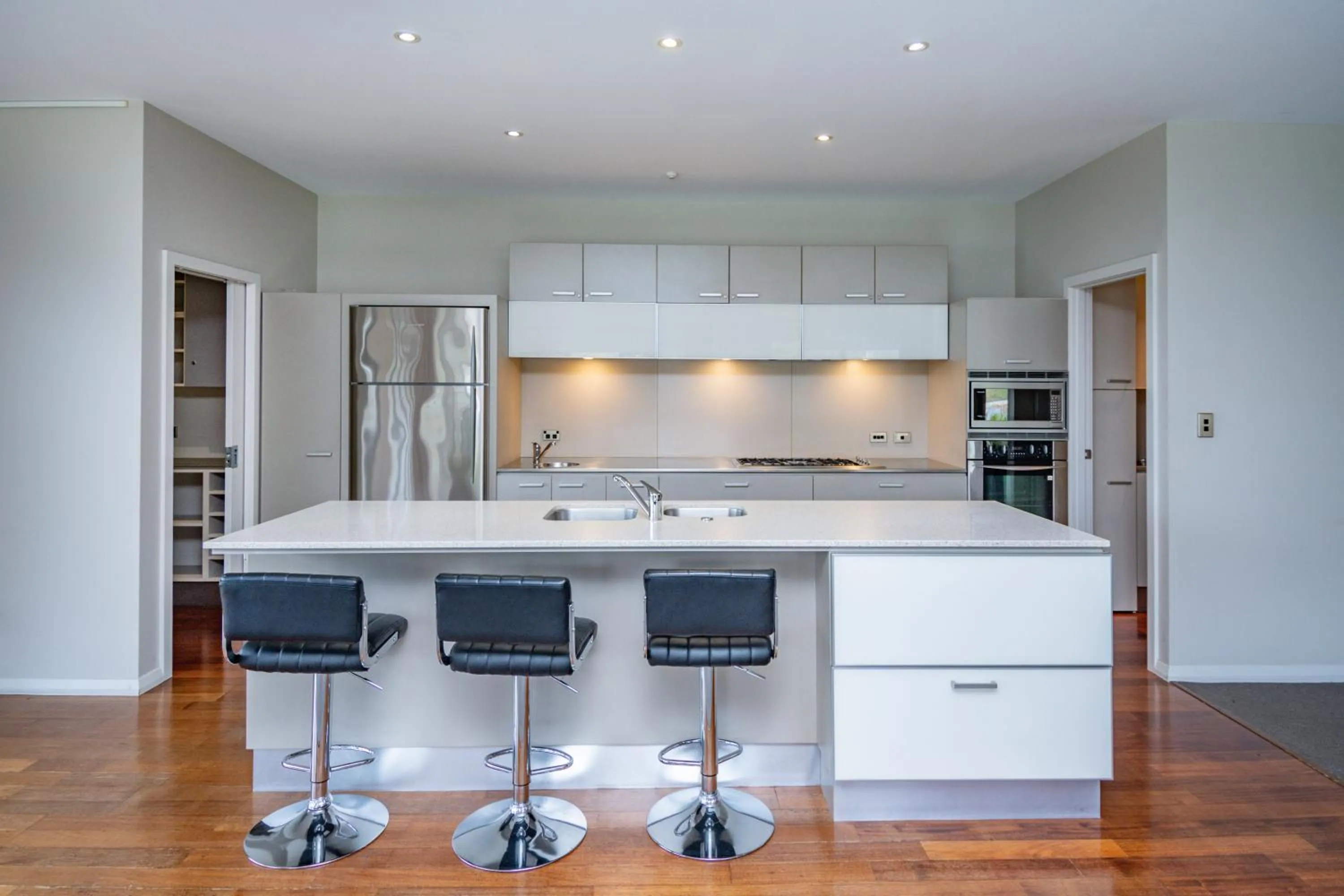 kitchen in Portside Hotel Gisborne