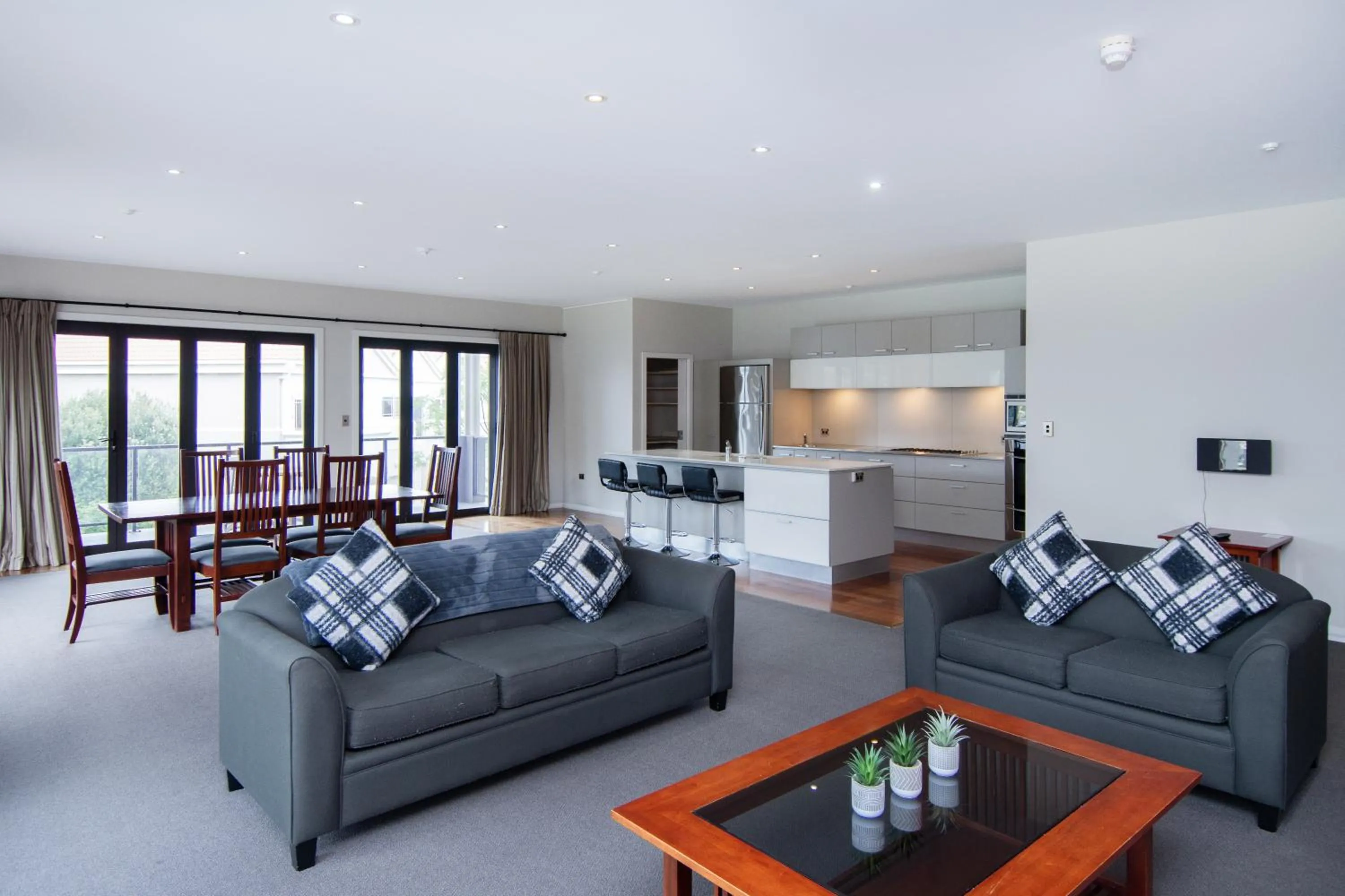 Living room in Portside Hotel Gisborne