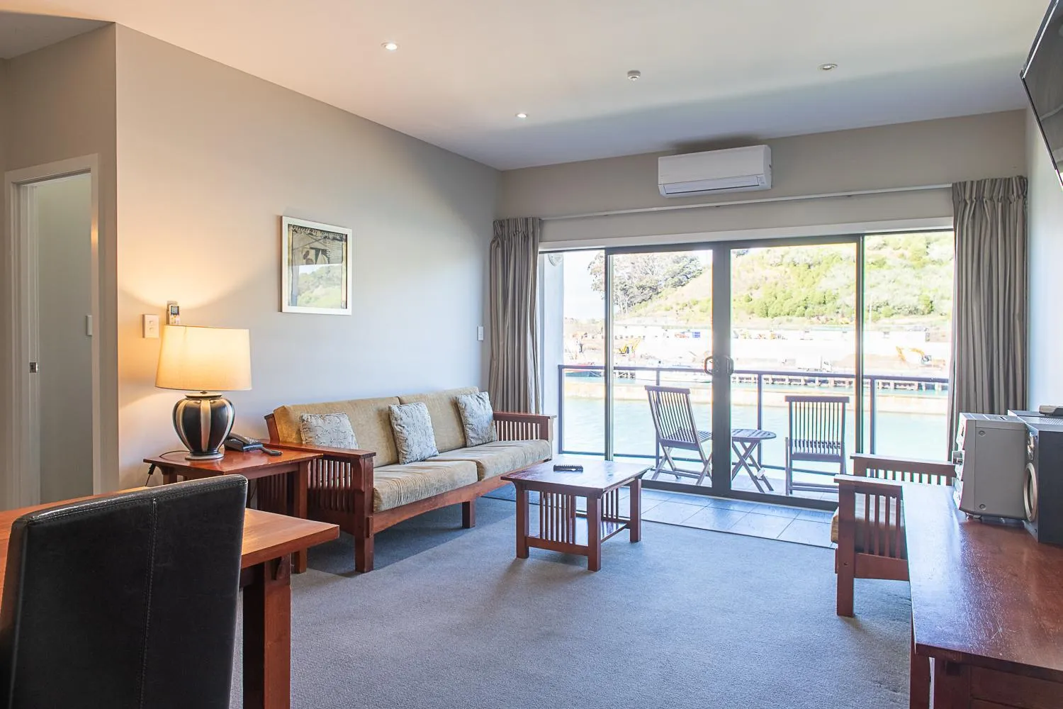 Living room in Portside Hotel Gisborne